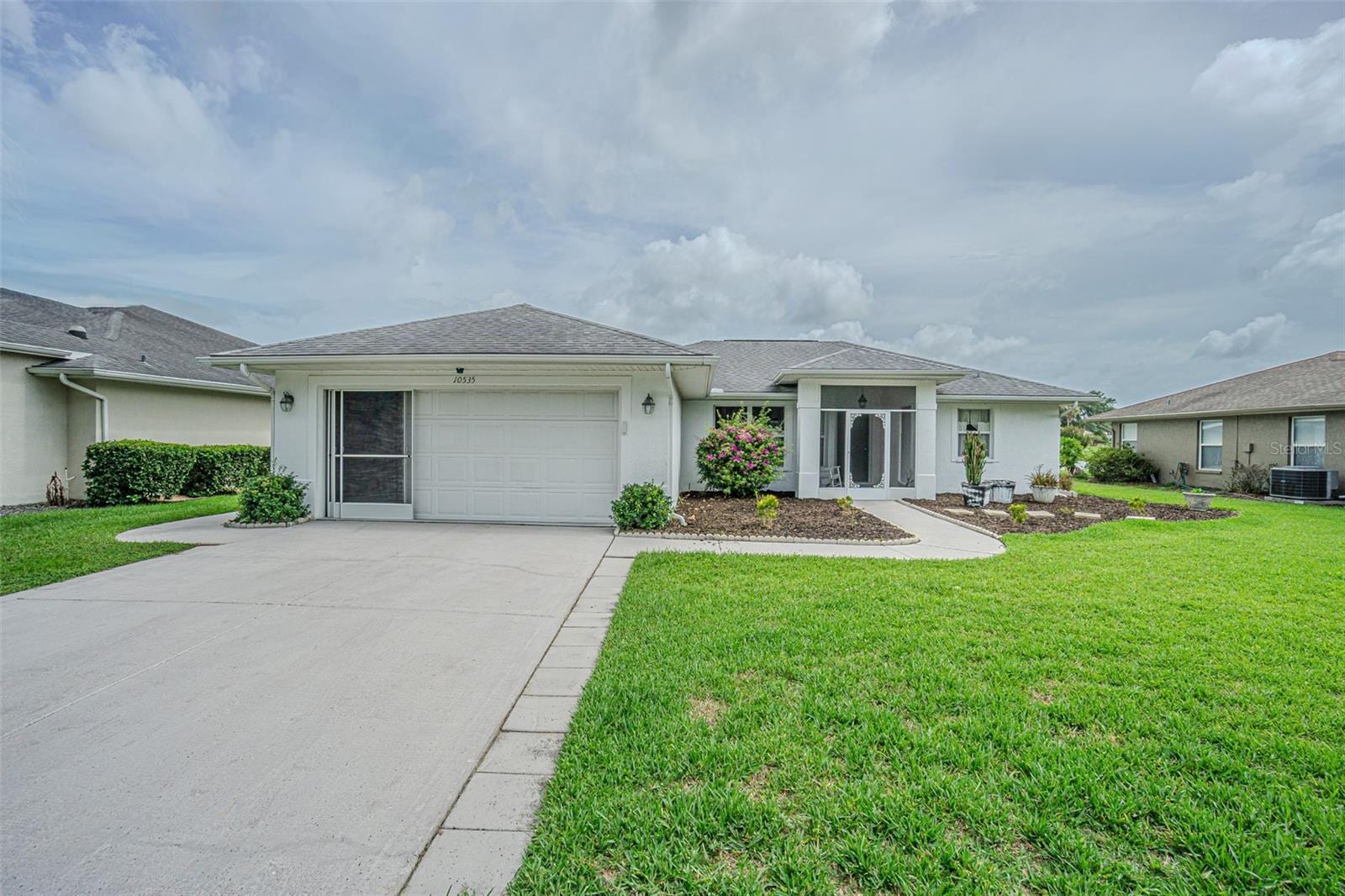 10535 Moshie Ln photo 2