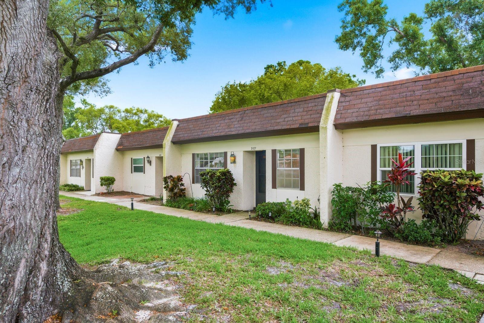 3127 Mission Grove Dr #3127 photo 3