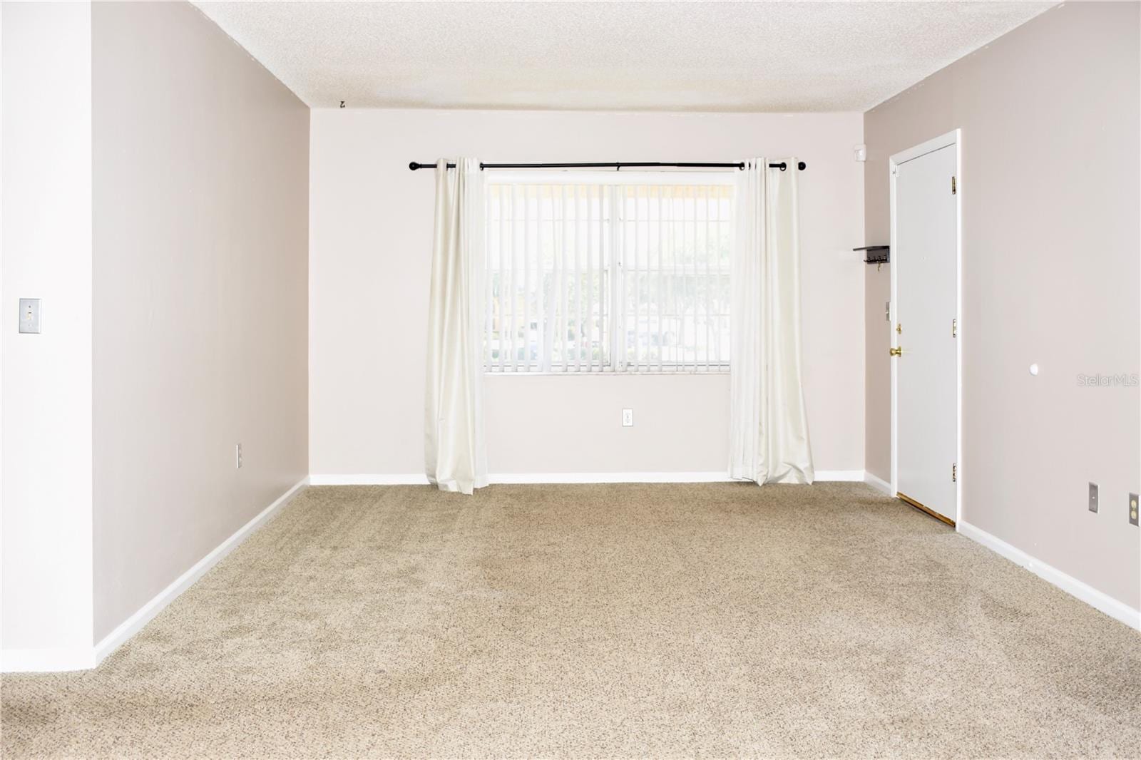 1920 E Edgewood Dr #A8 photo 5