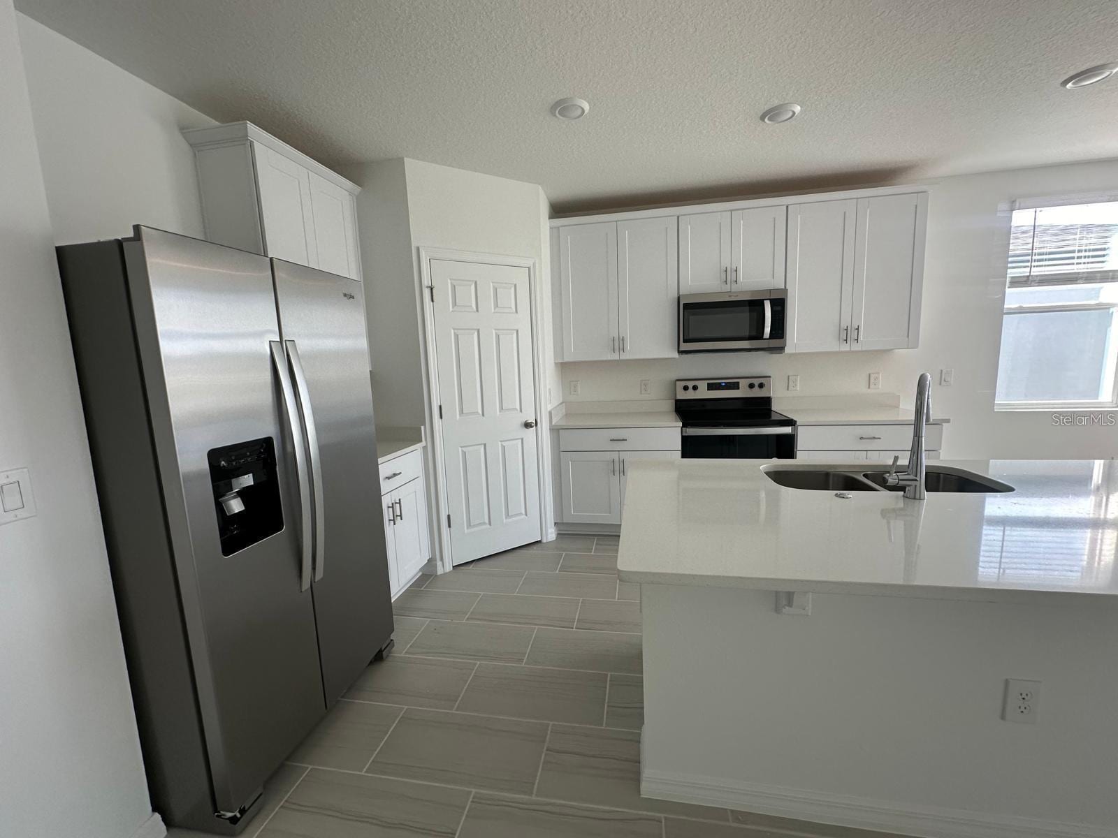 2748 San Marco Way photo 2