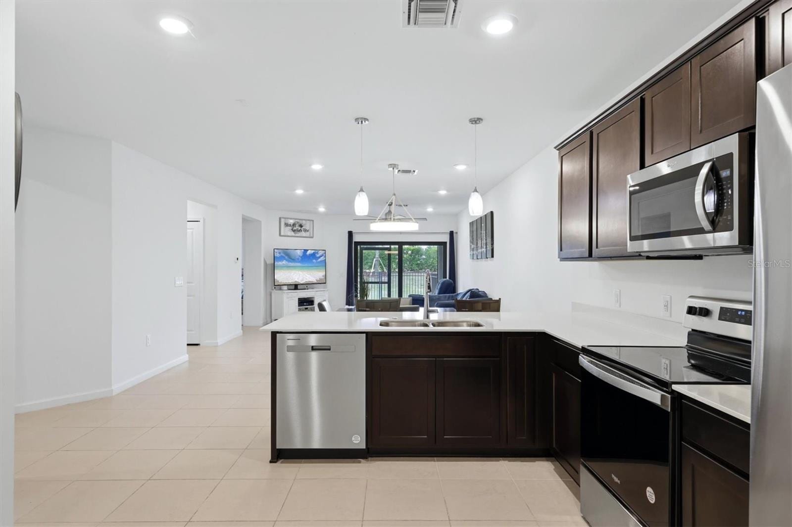 6499 Silverstar Dr photo 3