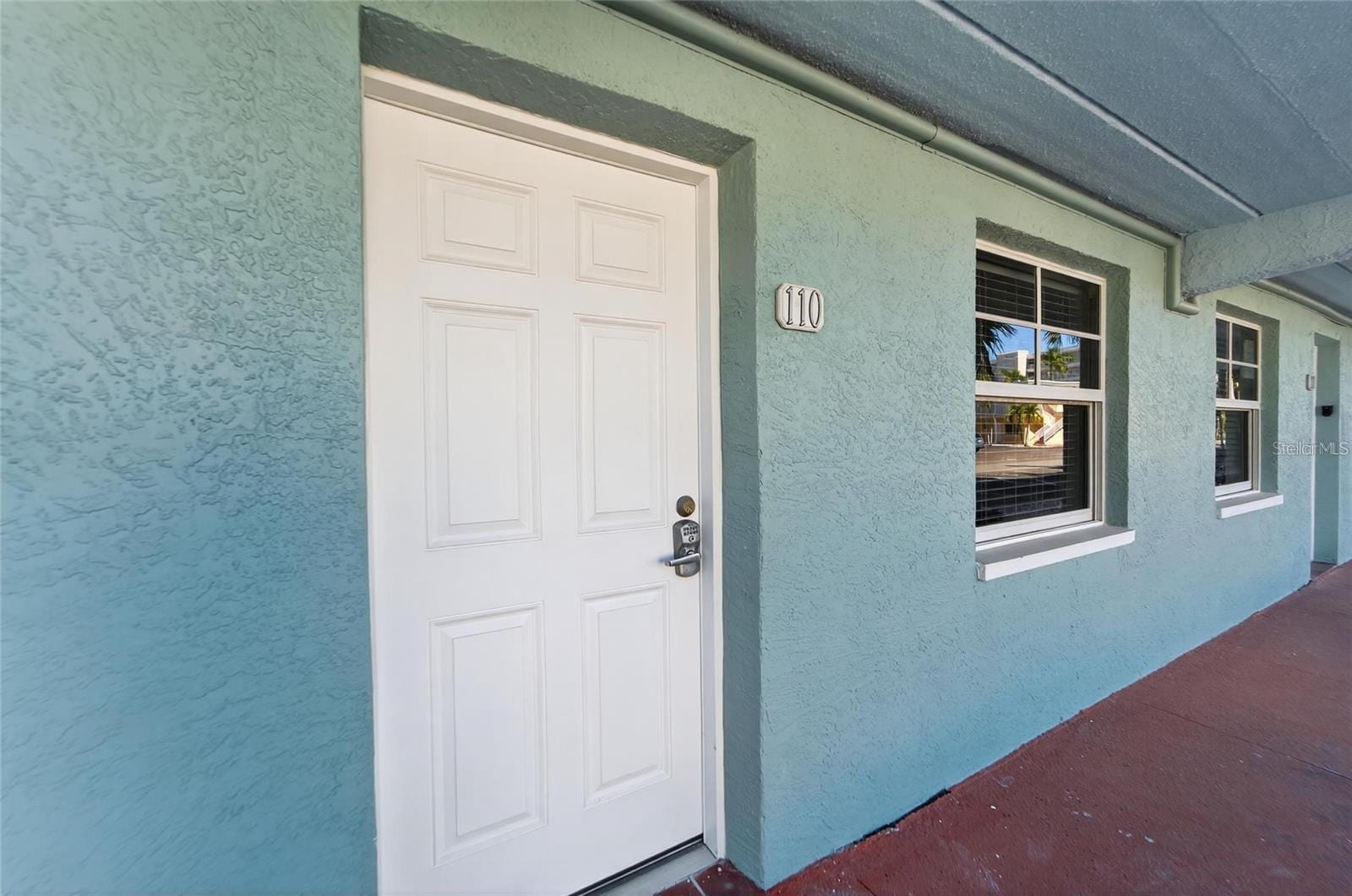 19417 Gulf Blvd #F110 photo 3