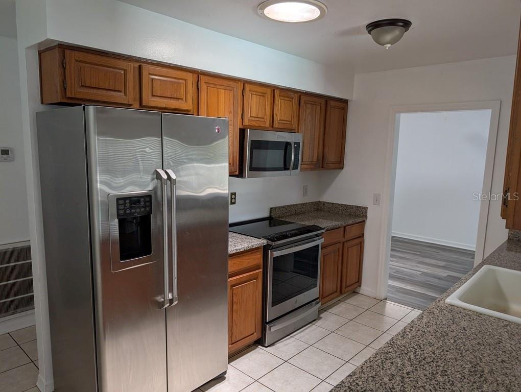11122 Hannaway Dr photo 5
