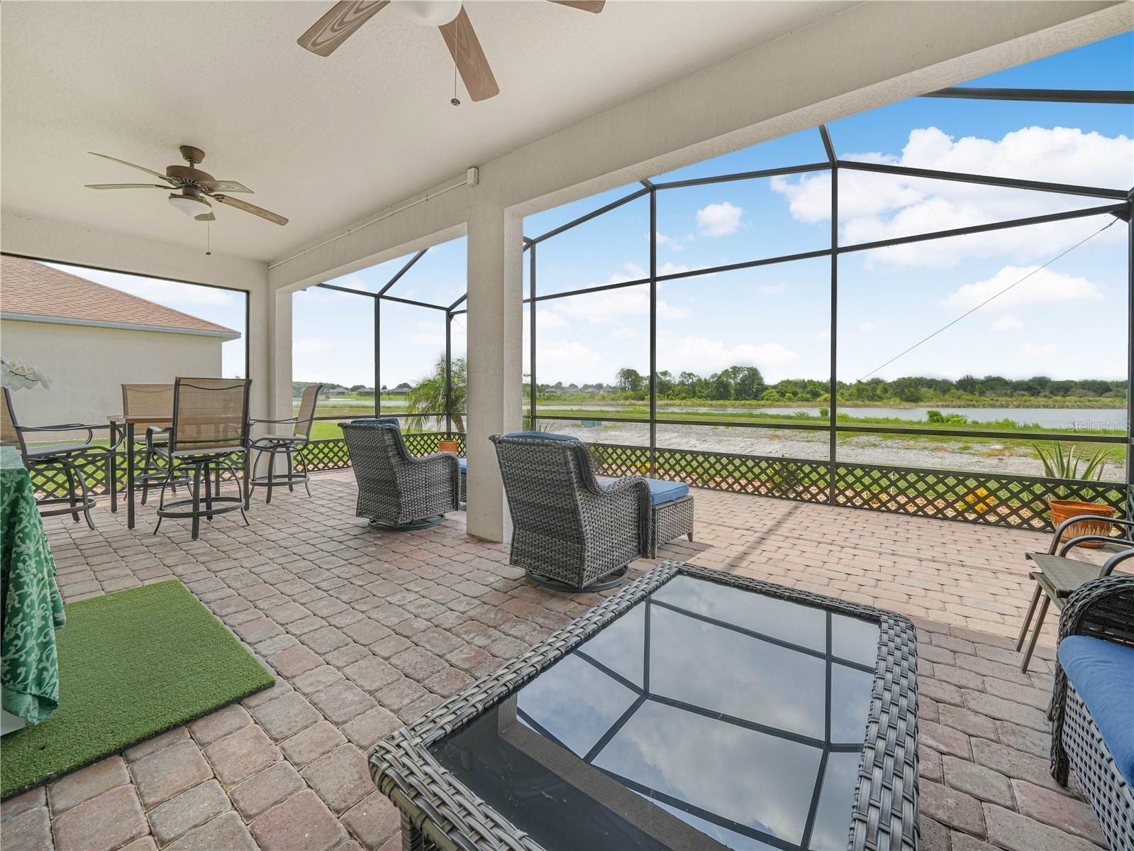 5553 Hogan Ln photo 4