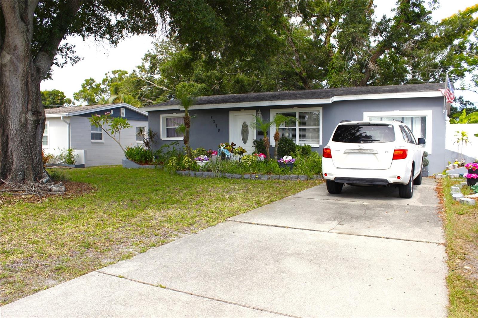 8370 52nd Way N photo 4