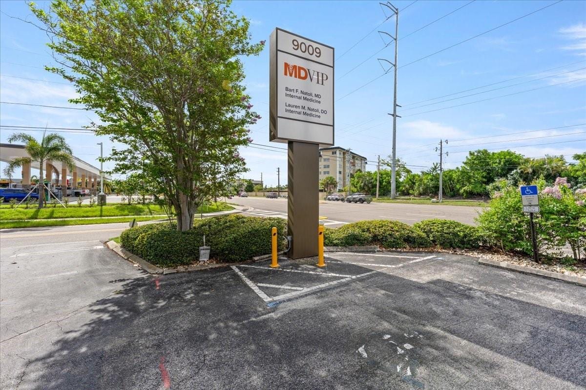 9009 Park Blvd #Suite B photo 3