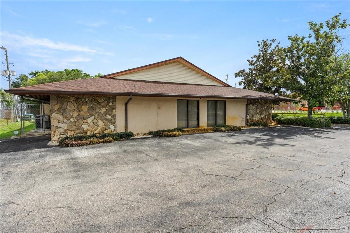 9009 Park Blvd #Suite B photo 4