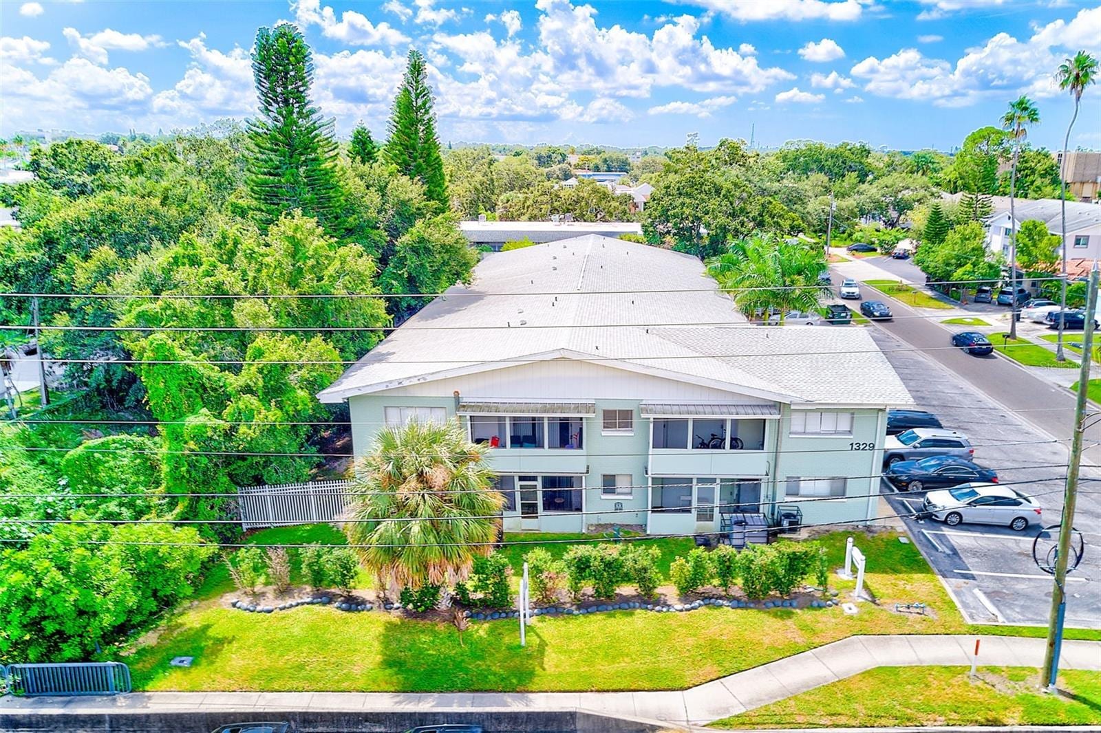1329 Drew St #6 photo 4