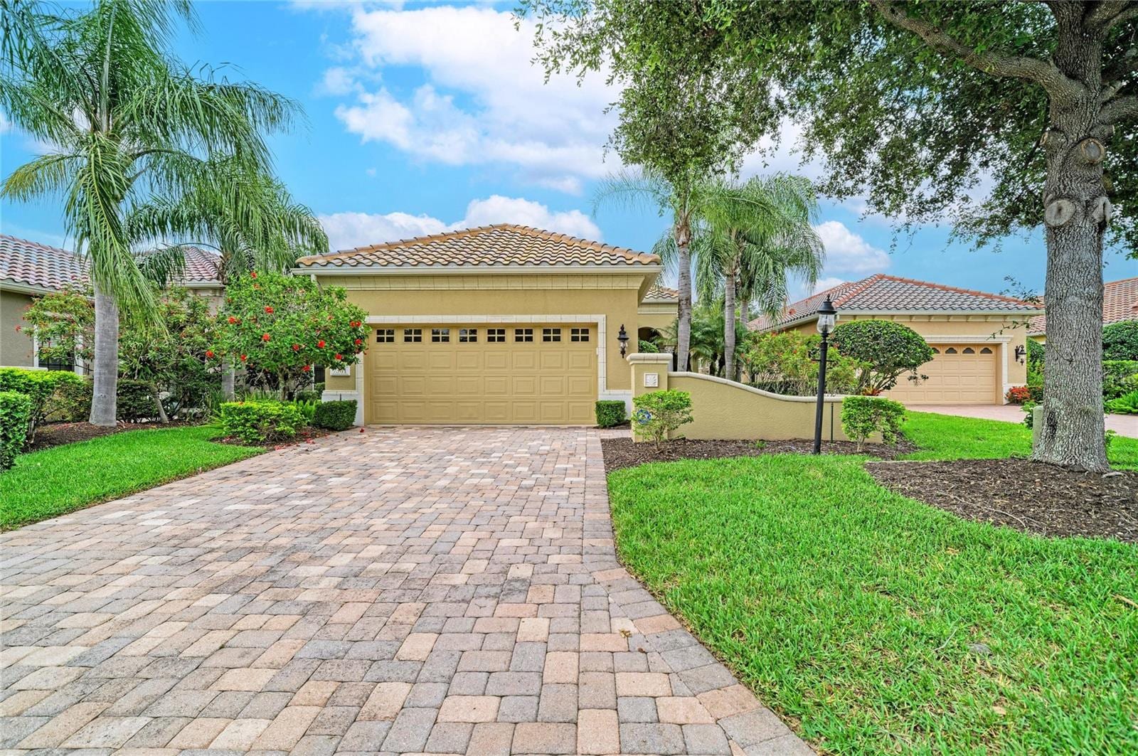 7361 Wexford CT photo 2