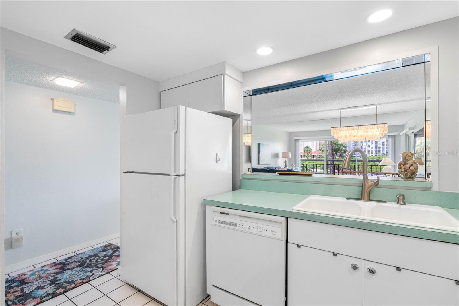 7871 Sailboat Key Blvd S #106 photo 5