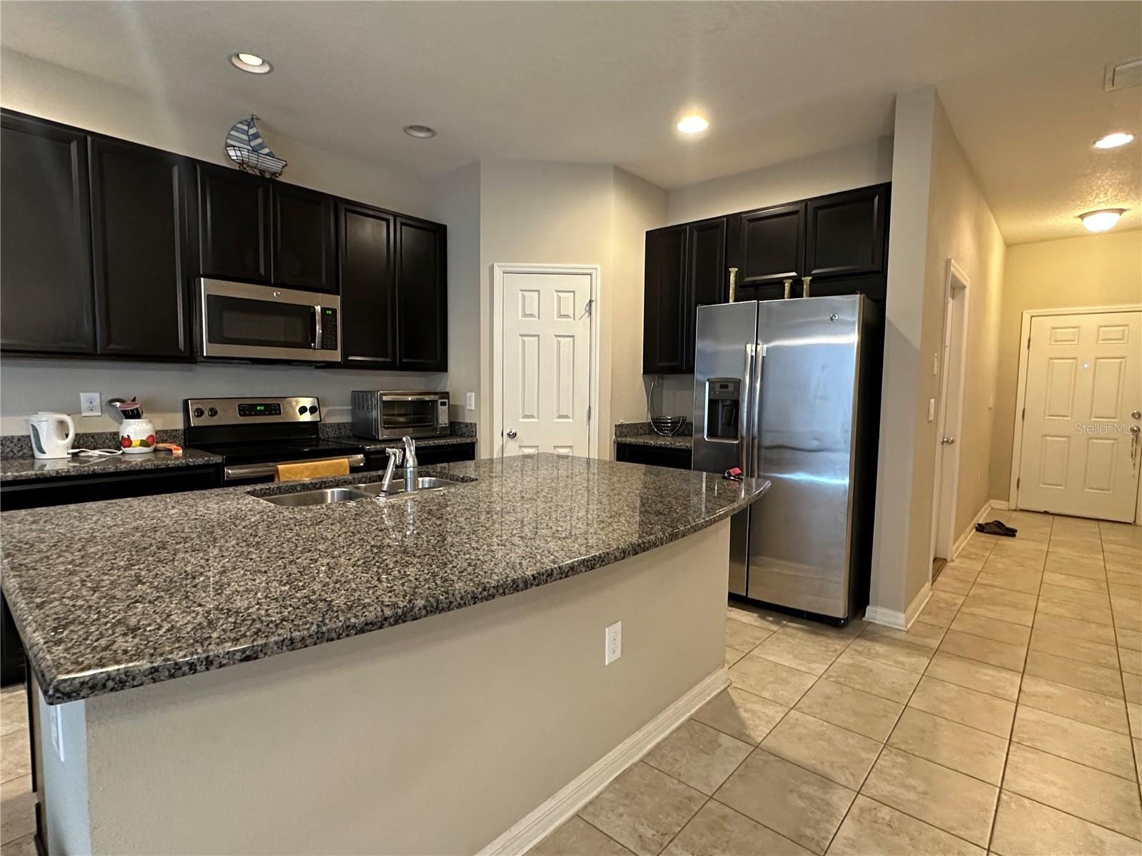 7089 Woodchase Glen Dr photo 5