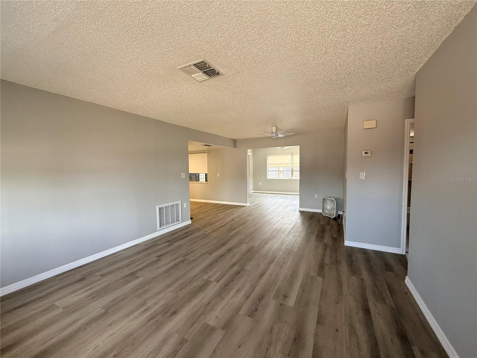 8437 Luray Dr photo 3