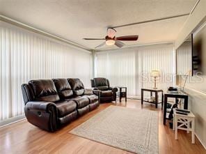 4780 Cove Cir #101 photo 3
