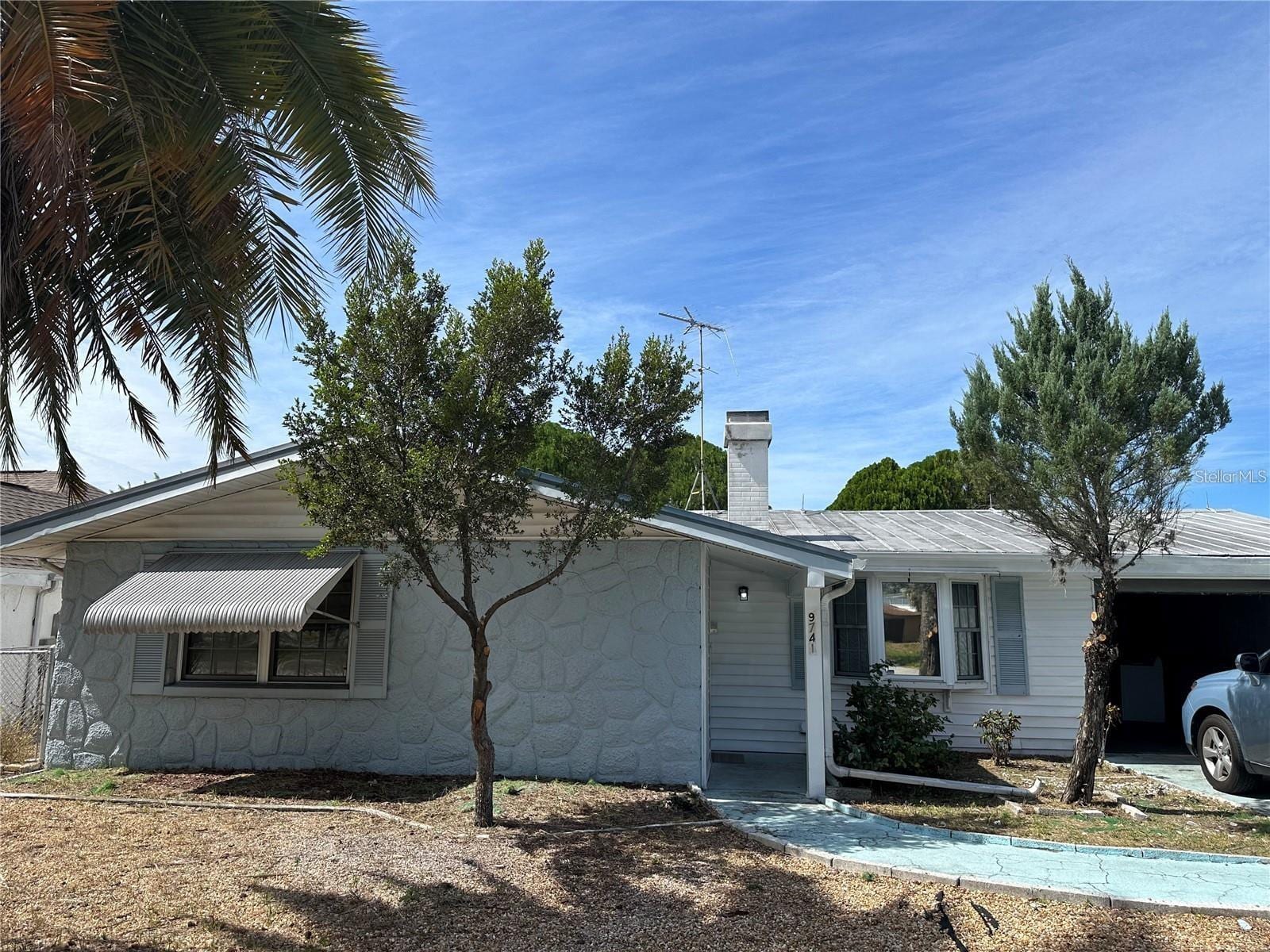 9741 Scenic Dr photo 4