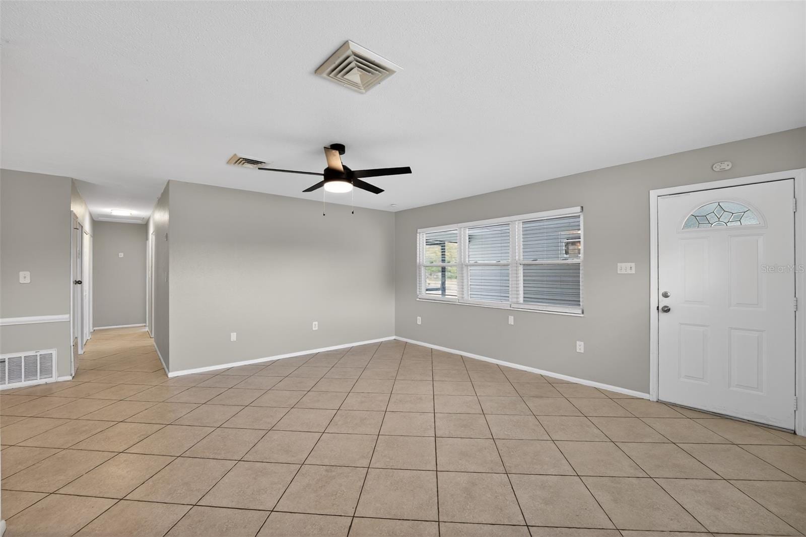 2505 Wood St photo 5