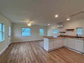 912 Lake Jessie Dr #A photo 4