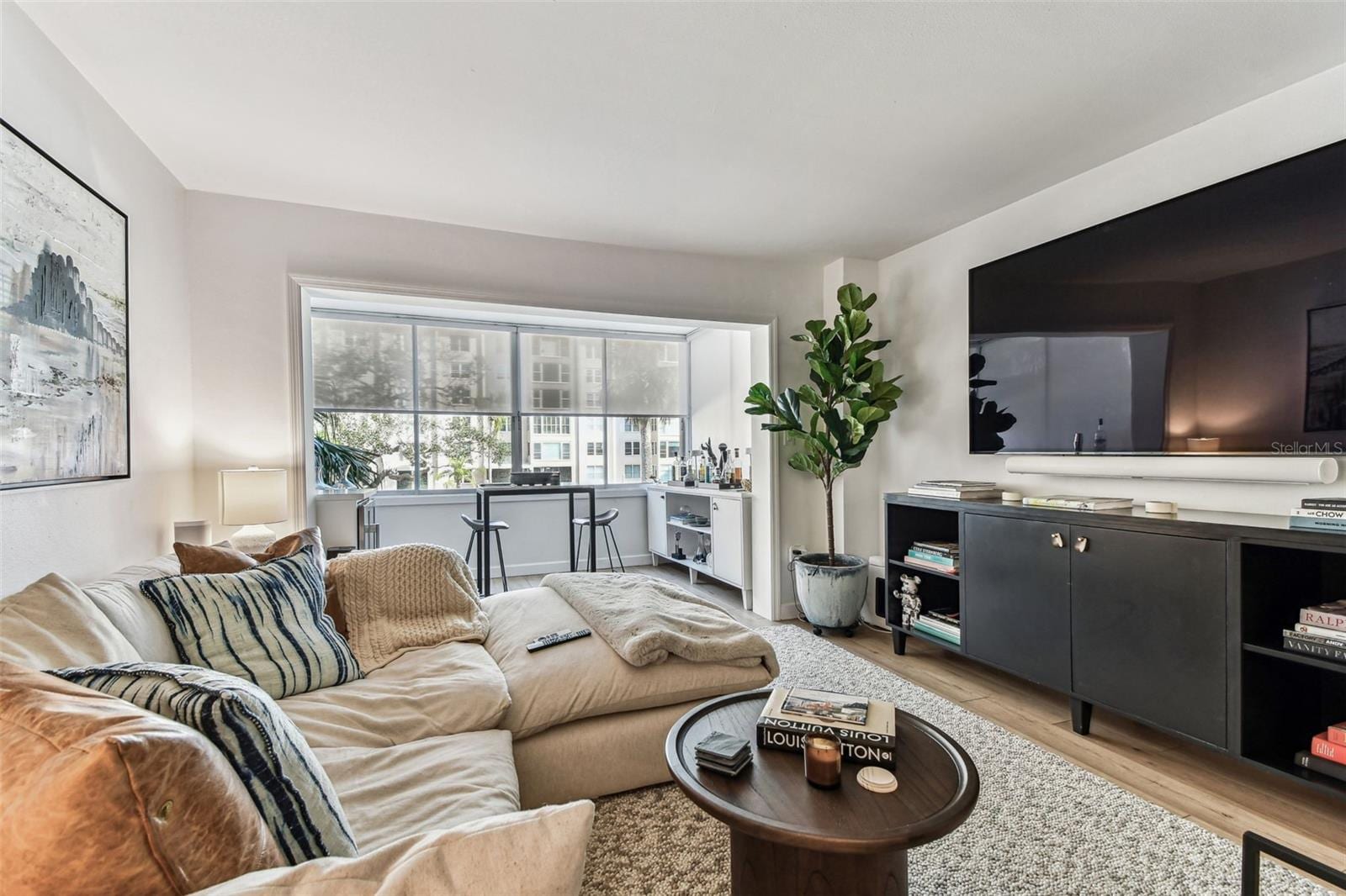 620 Edgewater Dr #204 photo 2