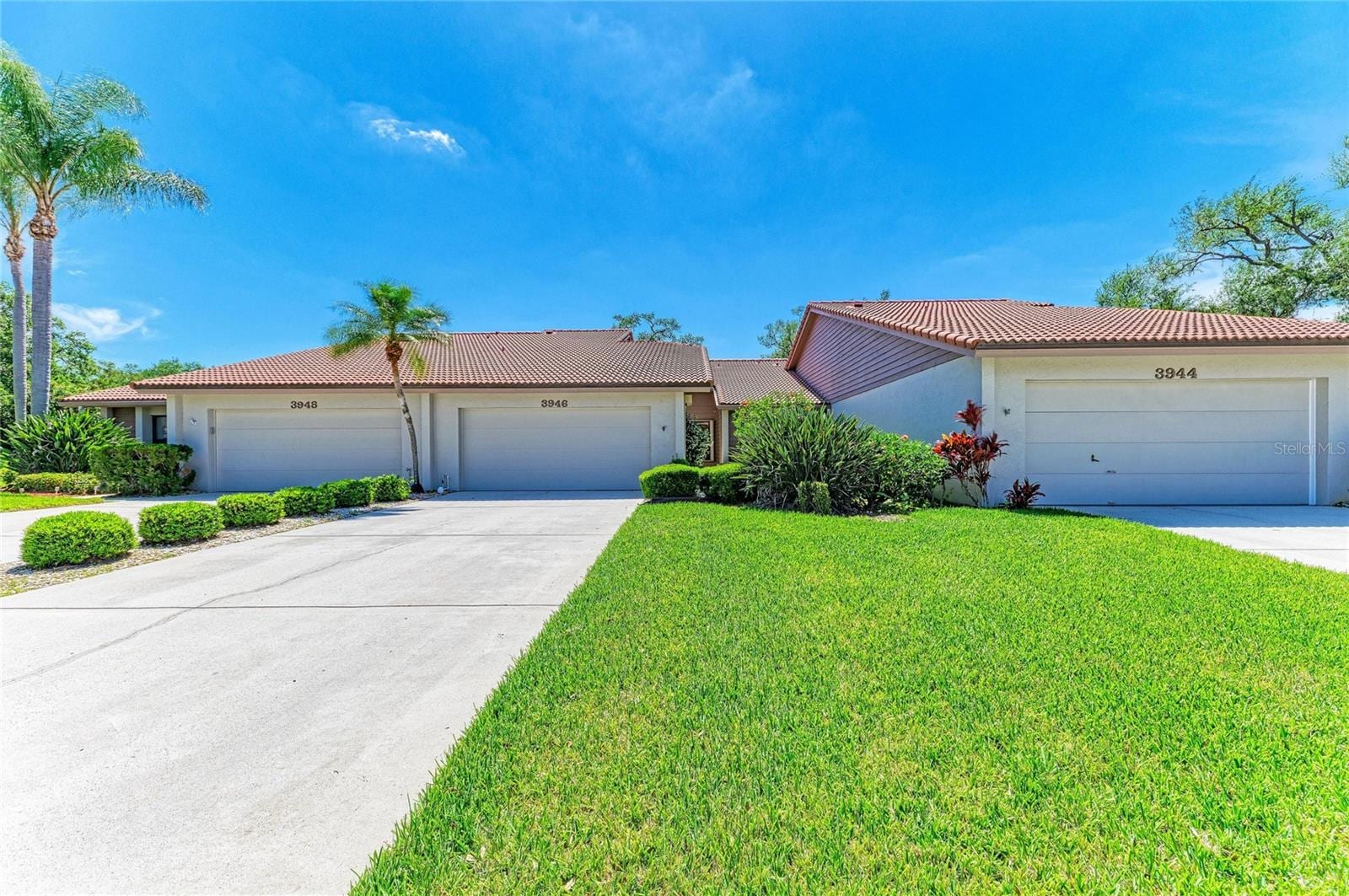 3946 Wilshire Cir E #168 photo 2