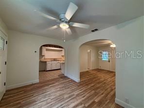 912 Lake Jessie Dr photo 5