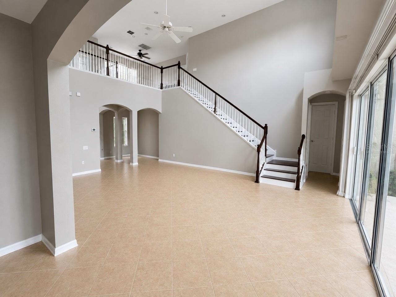 10103 Deercliff Dr photo 4