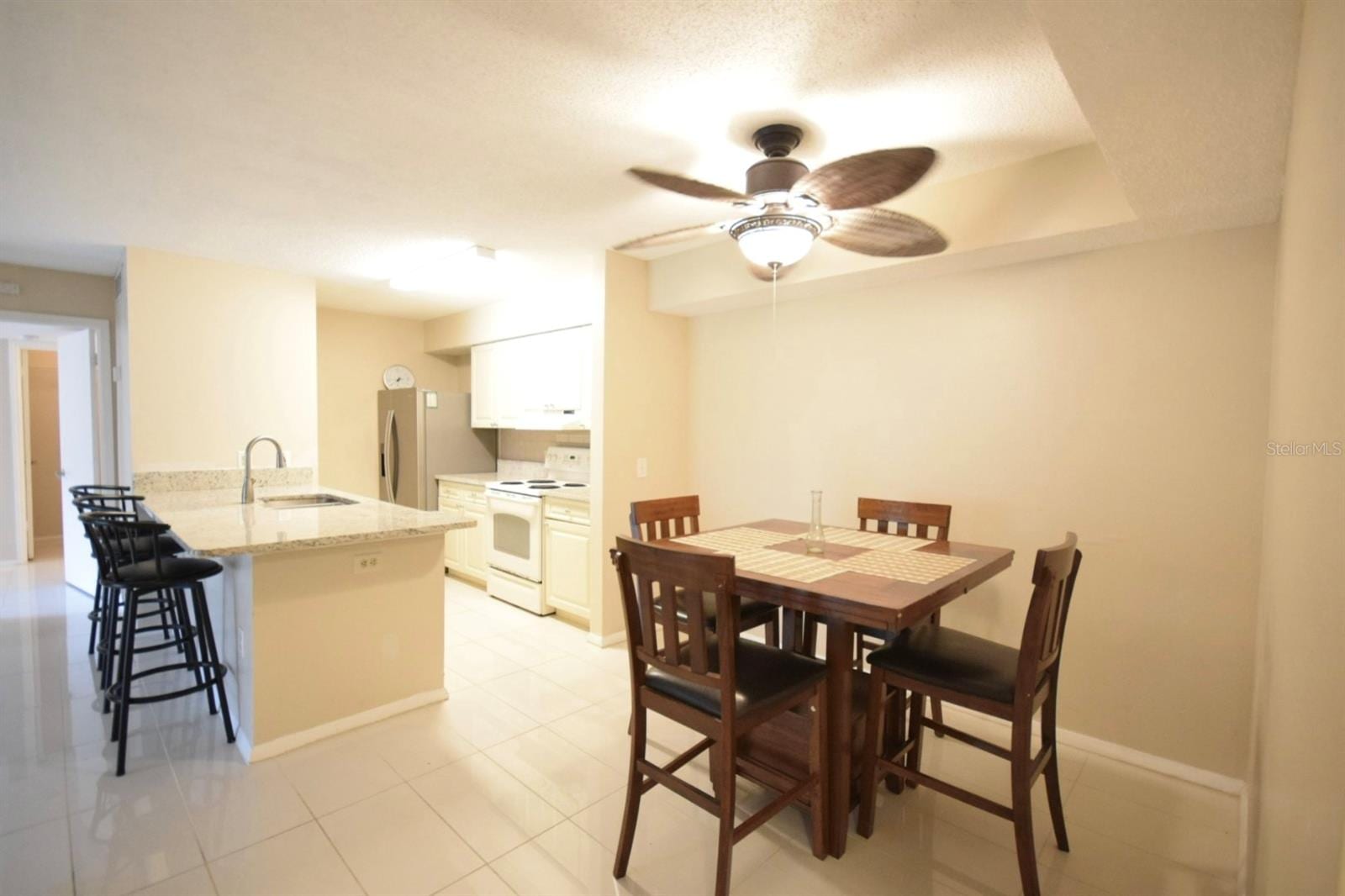 9481 Highland Oak Dr #1402 photo 5
