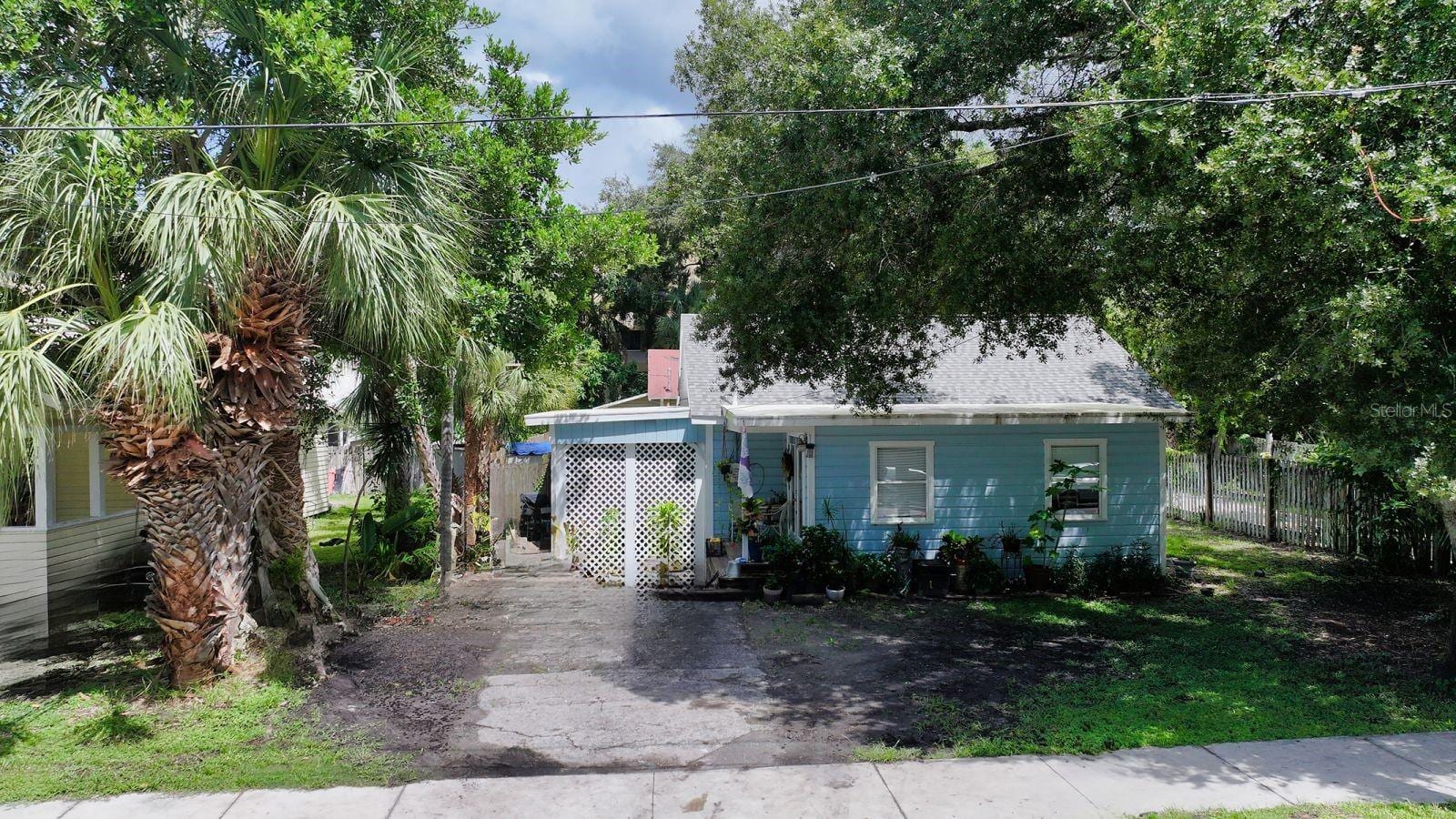 1569 7th St photo 5