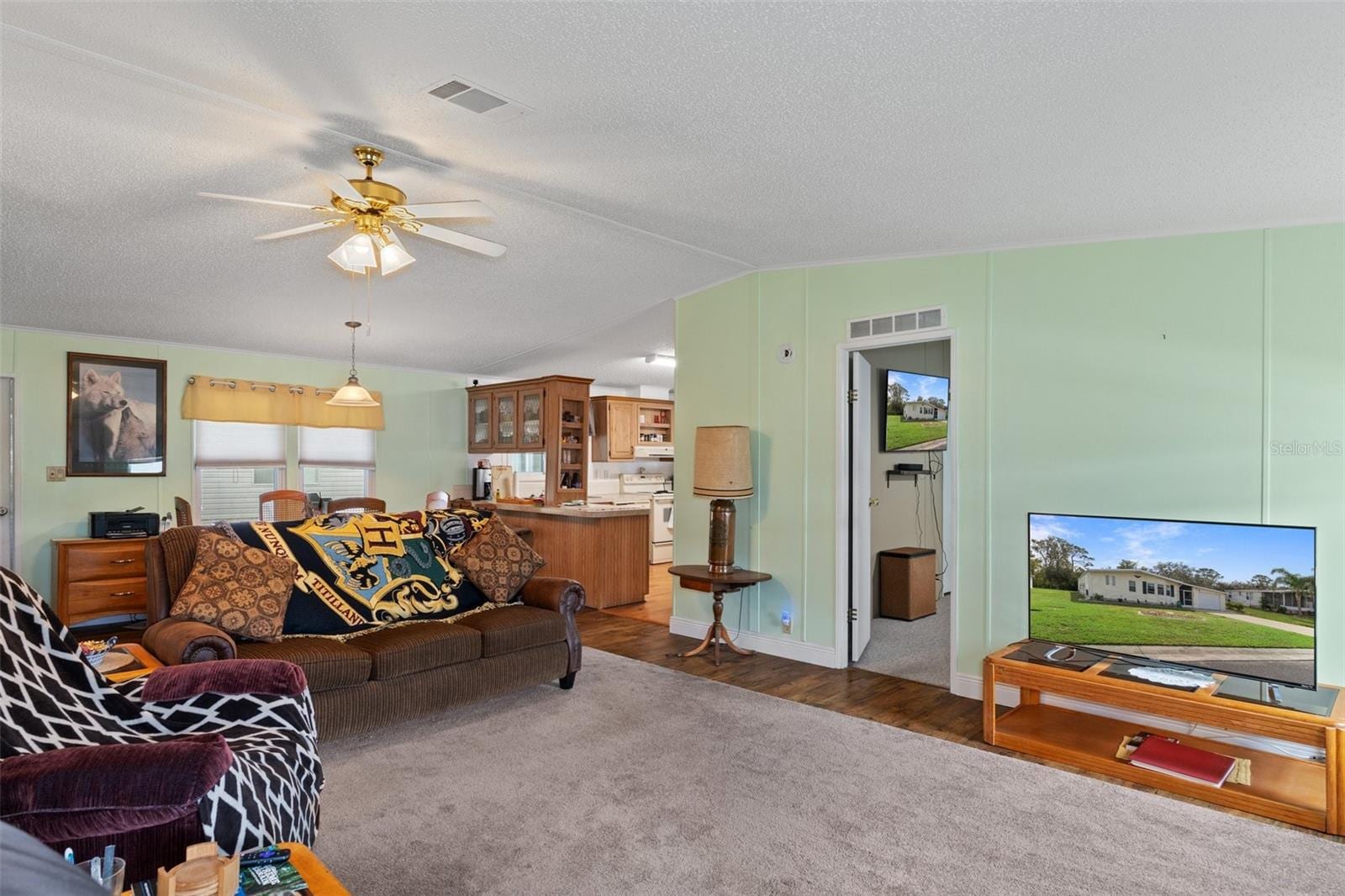 5181 Forest Glenn Dr photo 5