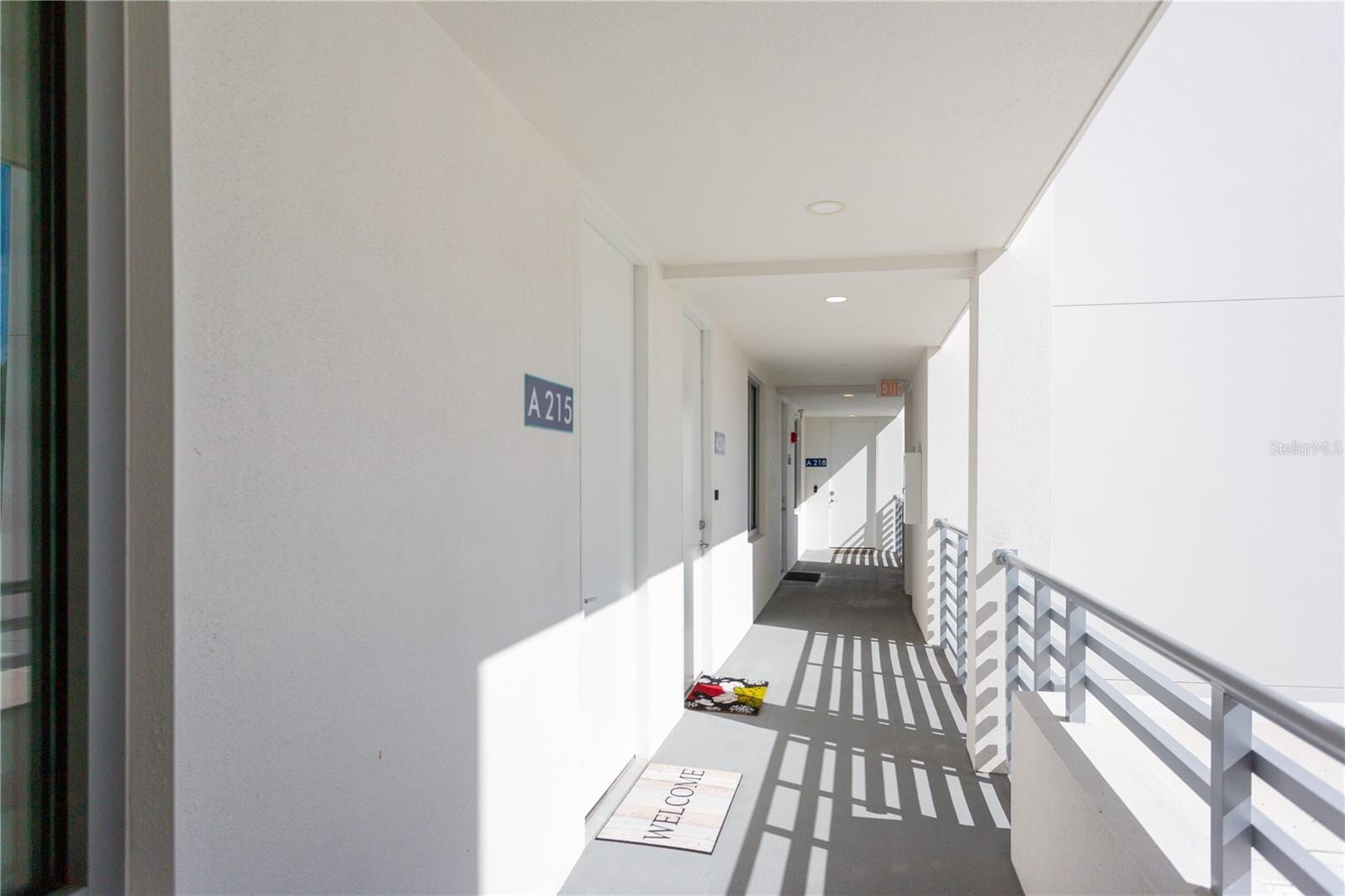 1709 N Tamiami Trl #215 photo 3
