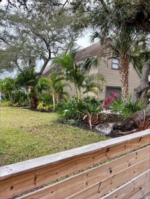 5311 Creek Dr photo 2