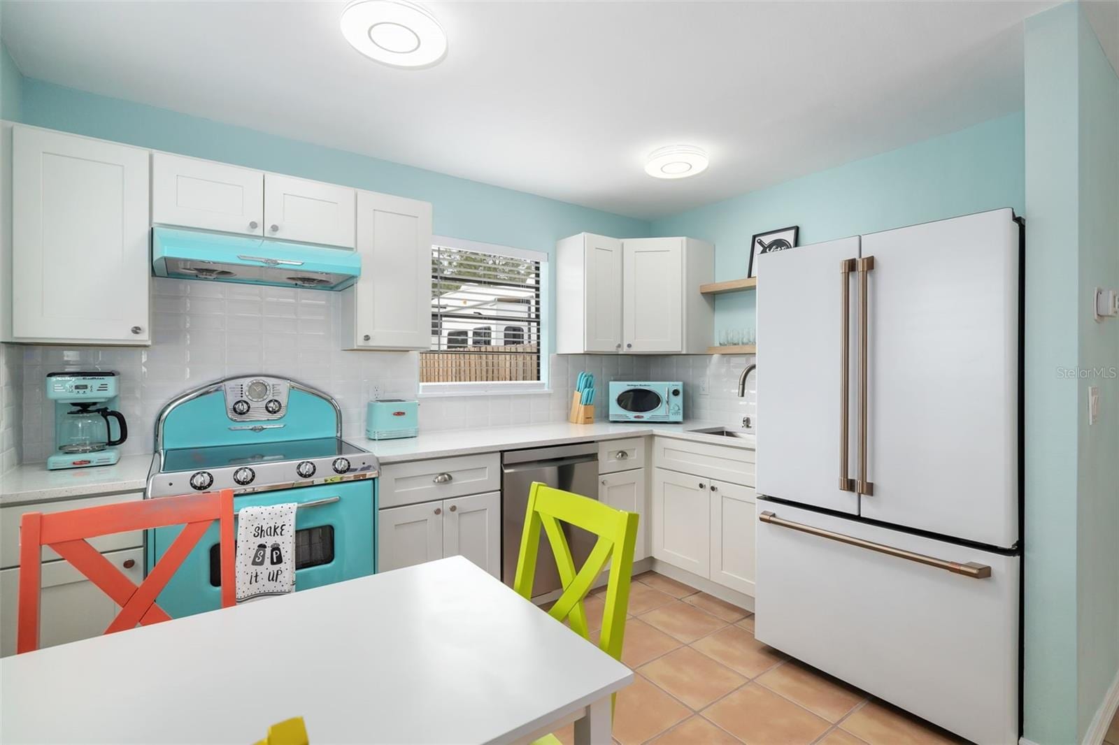 3200 Tobero Ln photo 3