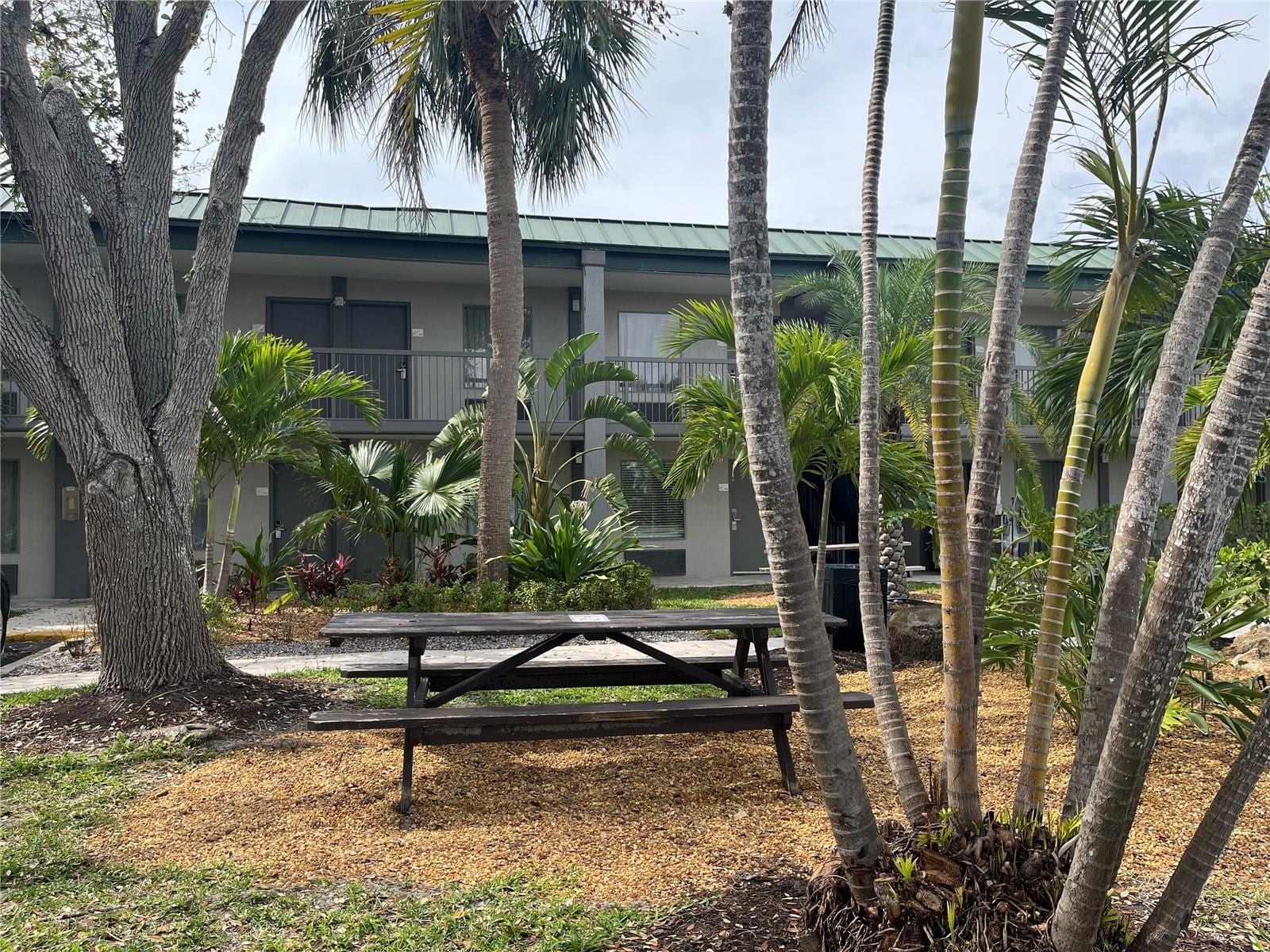 7150 N Tamiami Trl #S512 photo 5
