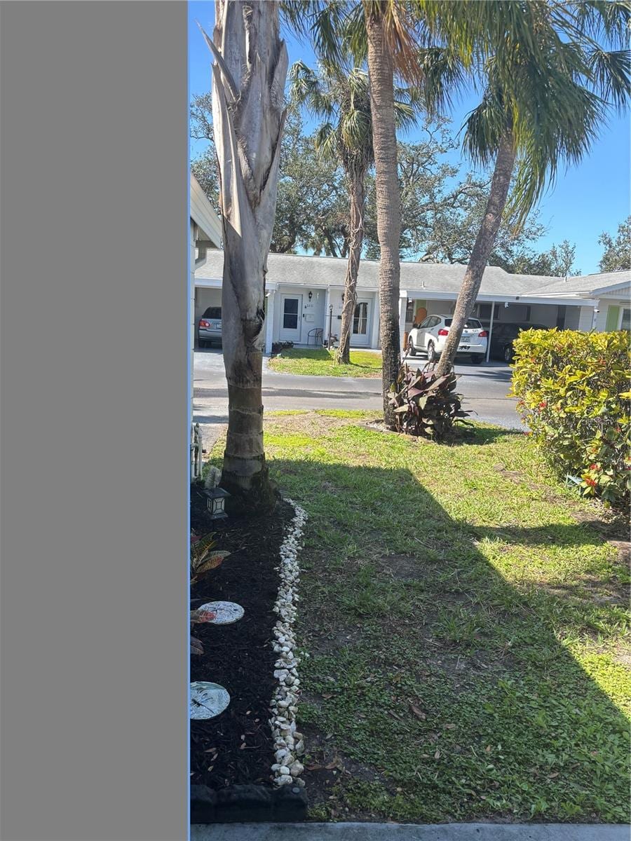 6032 Arlene Way photo 3