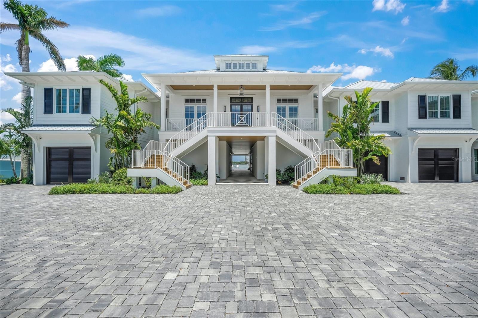 612 Juan Anasco Dr photo 2
