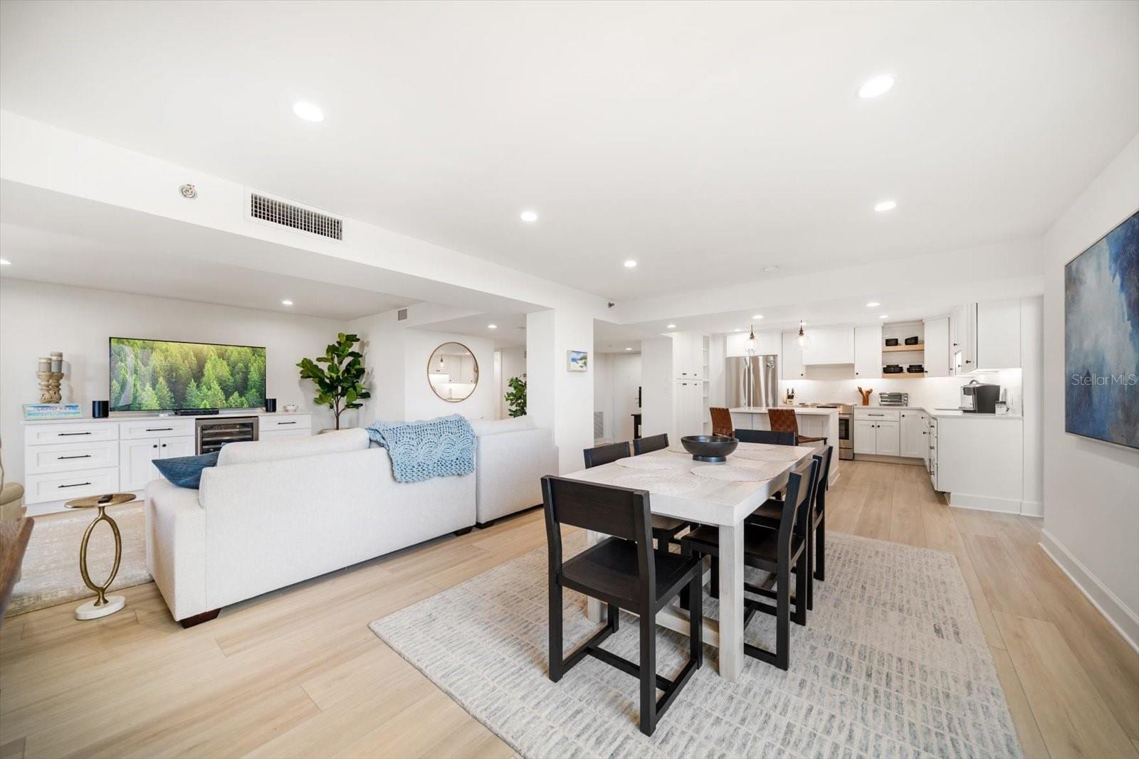 1480 Gulf Blvd #401 photo 4