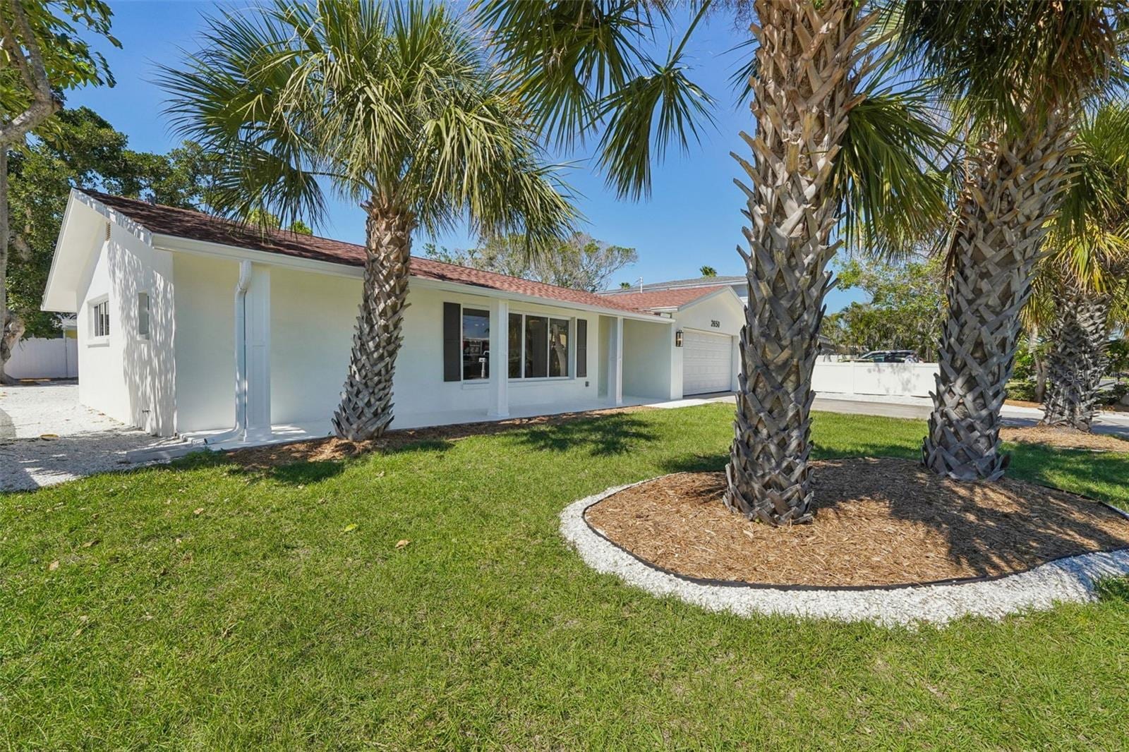 2650 E Vina Del Mar Blvd photo 4