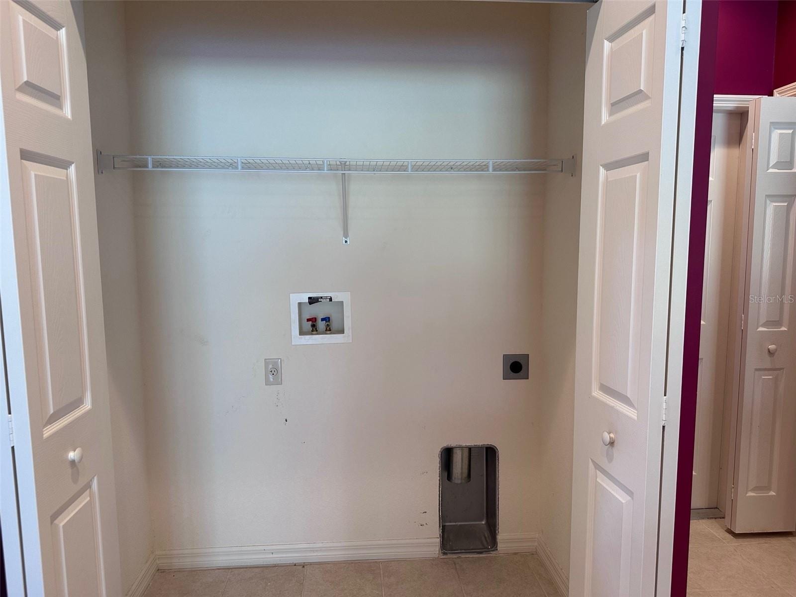 1224 Vienna Square Dr photo 4