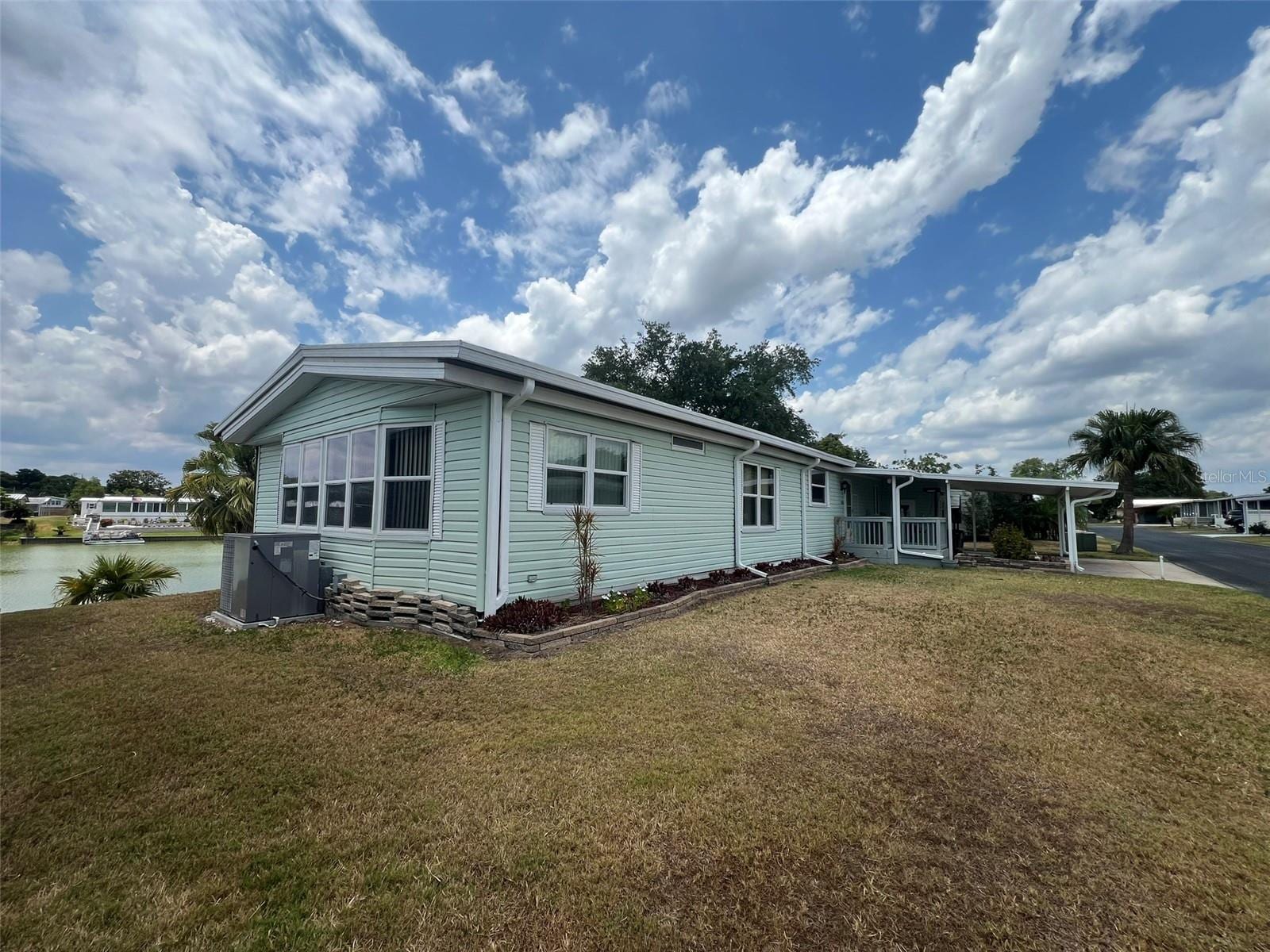 2055 S Floral Ave #262 photo 4