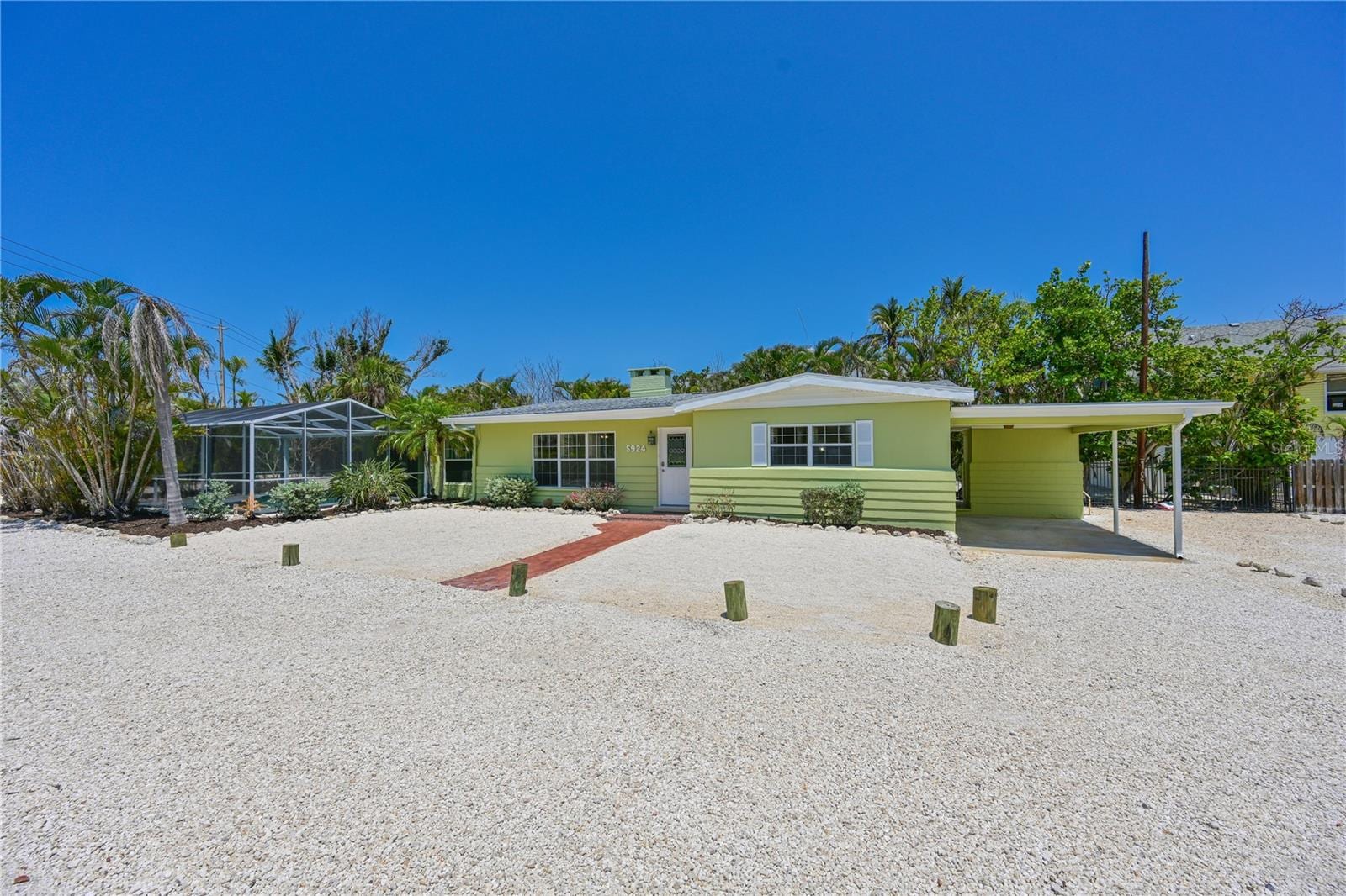 5924 Gulf Of Mexico Dr photo 4