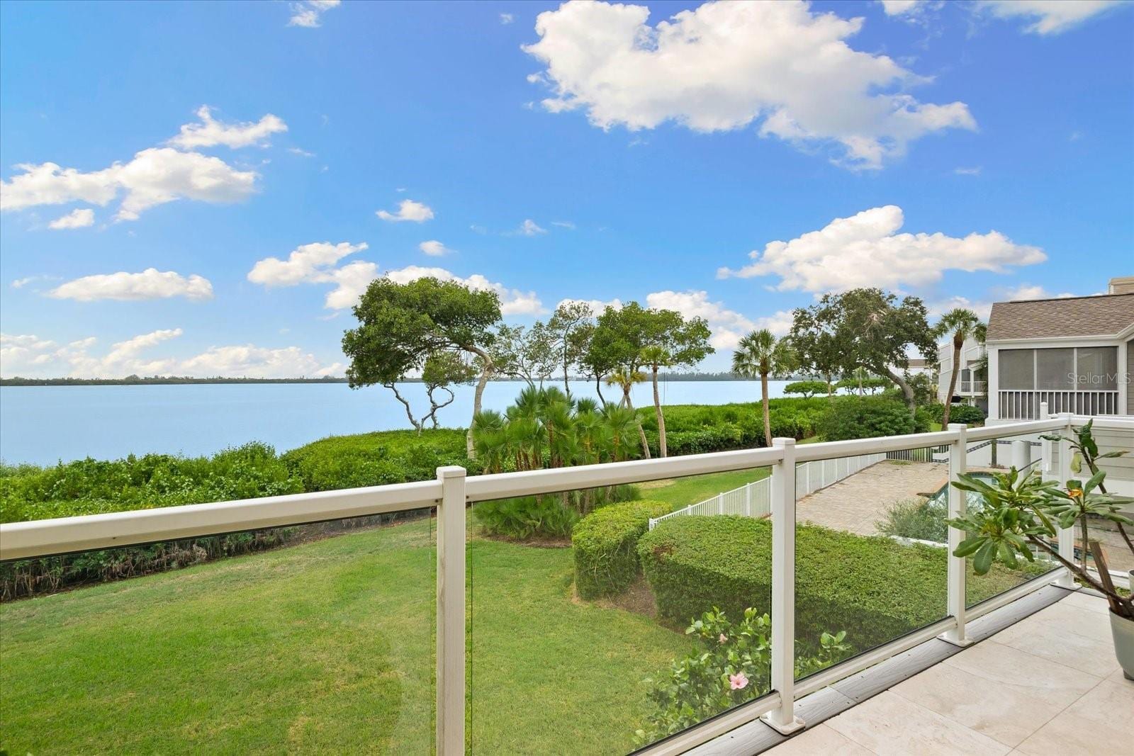 76 Tidy Island Blvd photo 2
