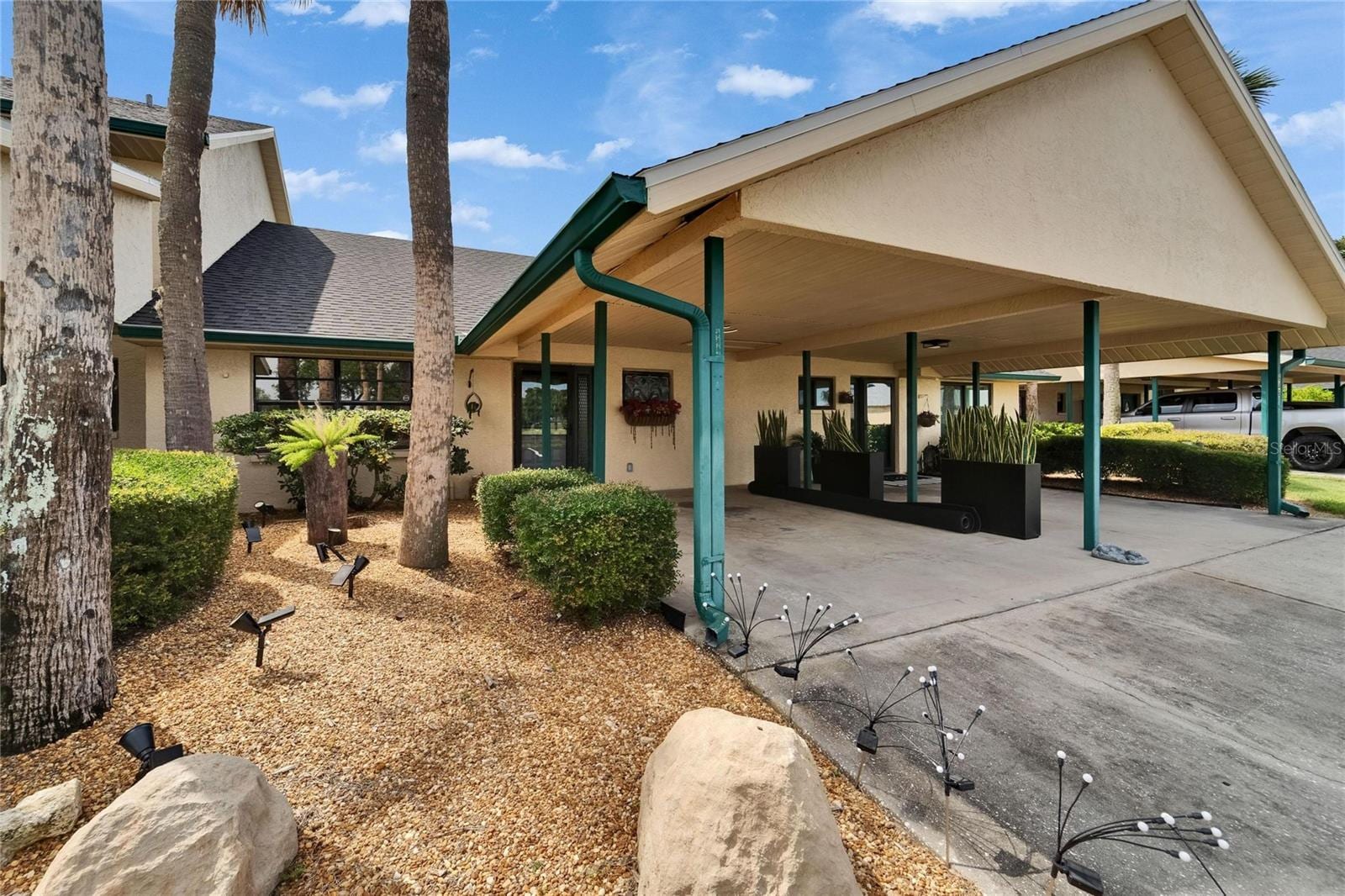644 Yardarm Dr #22 photo 2