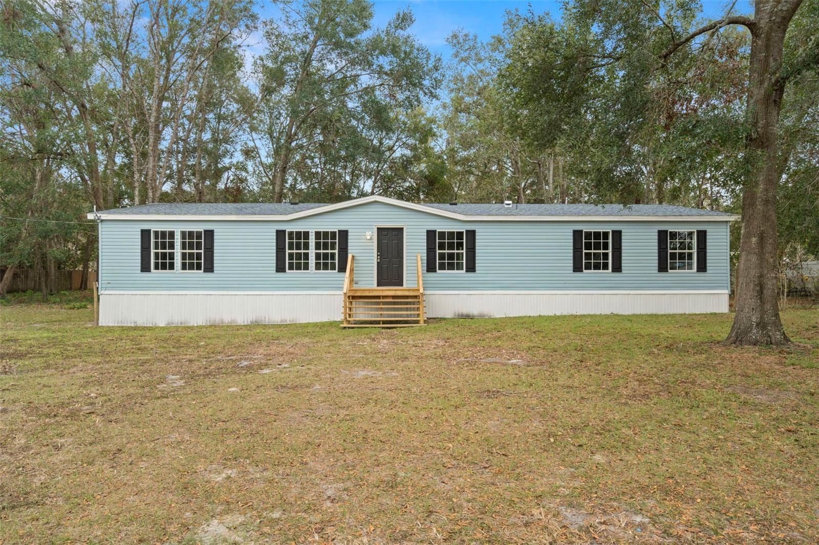 18202 Rogerland Rd photo 2