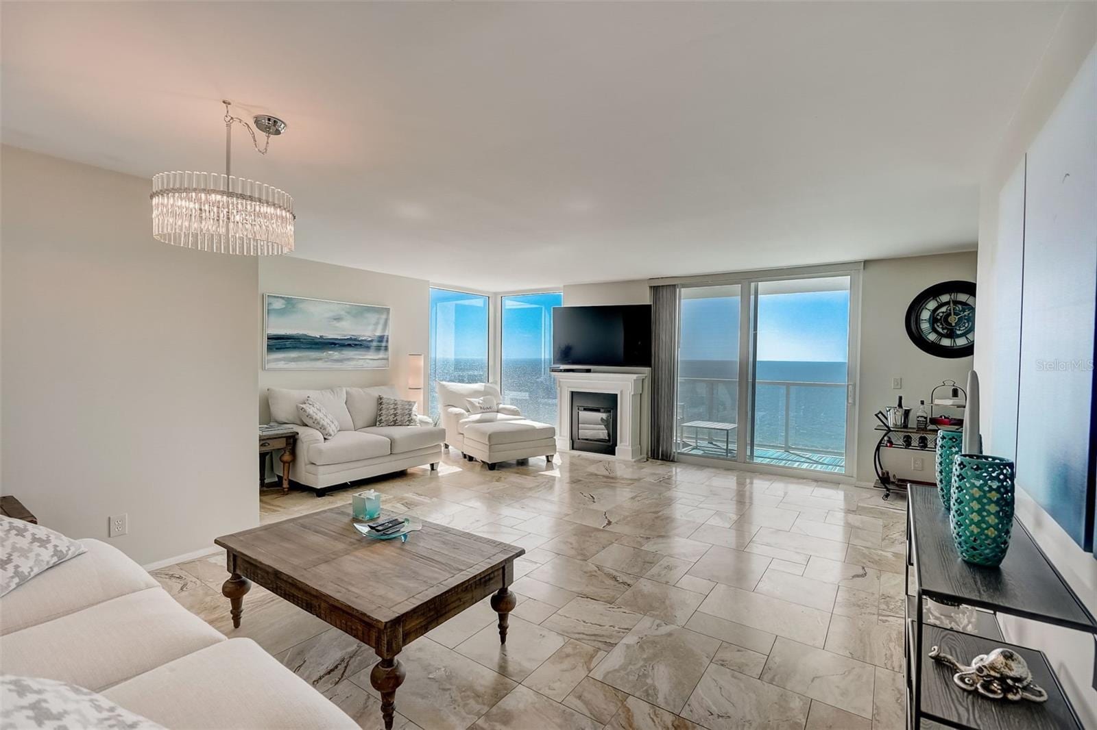 2425 Gulf Of Mexico Dr #14B photo 5