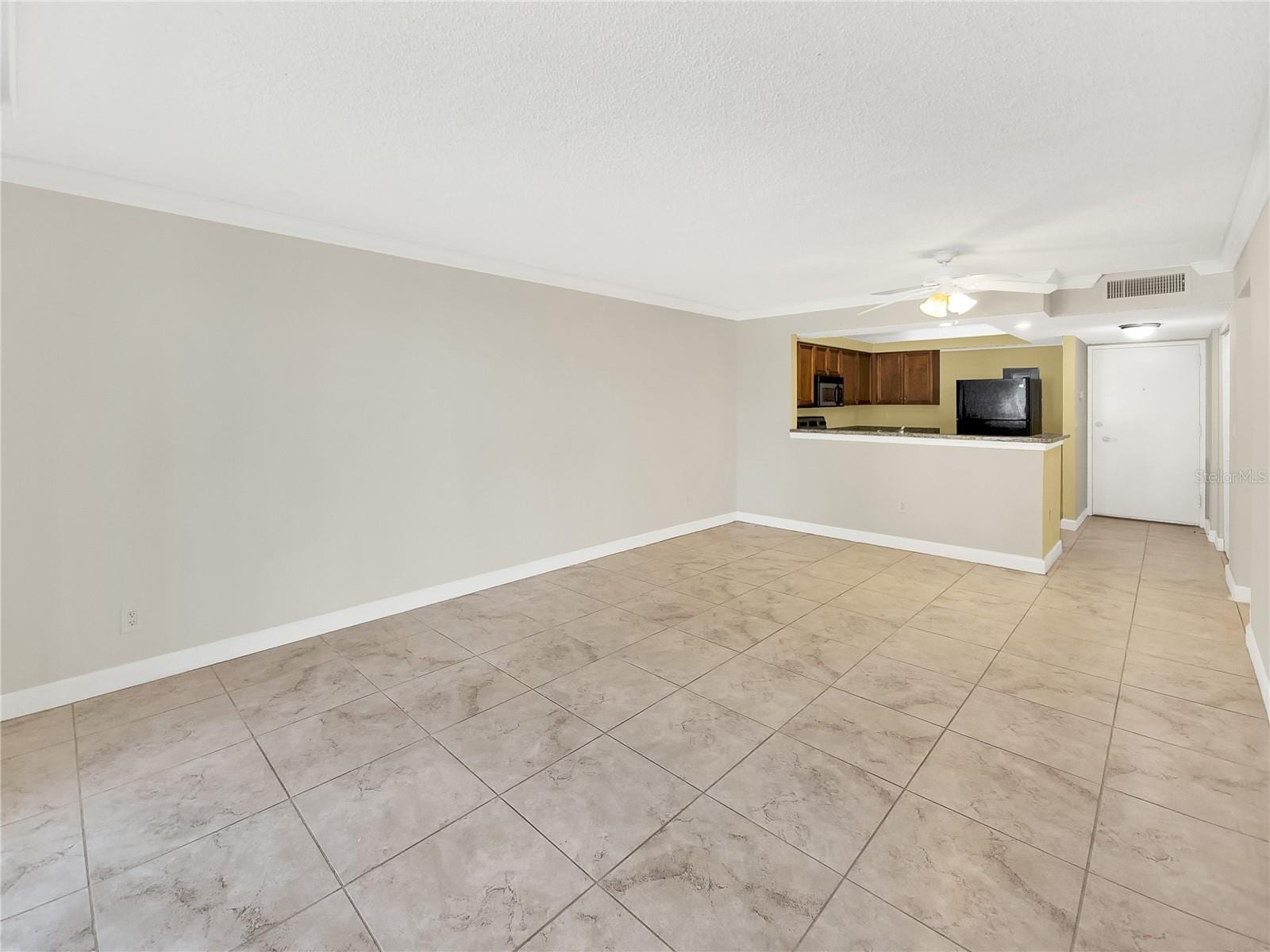 2700 Coconut Bay Ln #419 photo 2