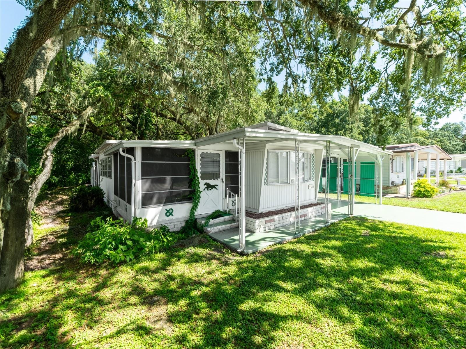 3753 Muller Dr photo 3