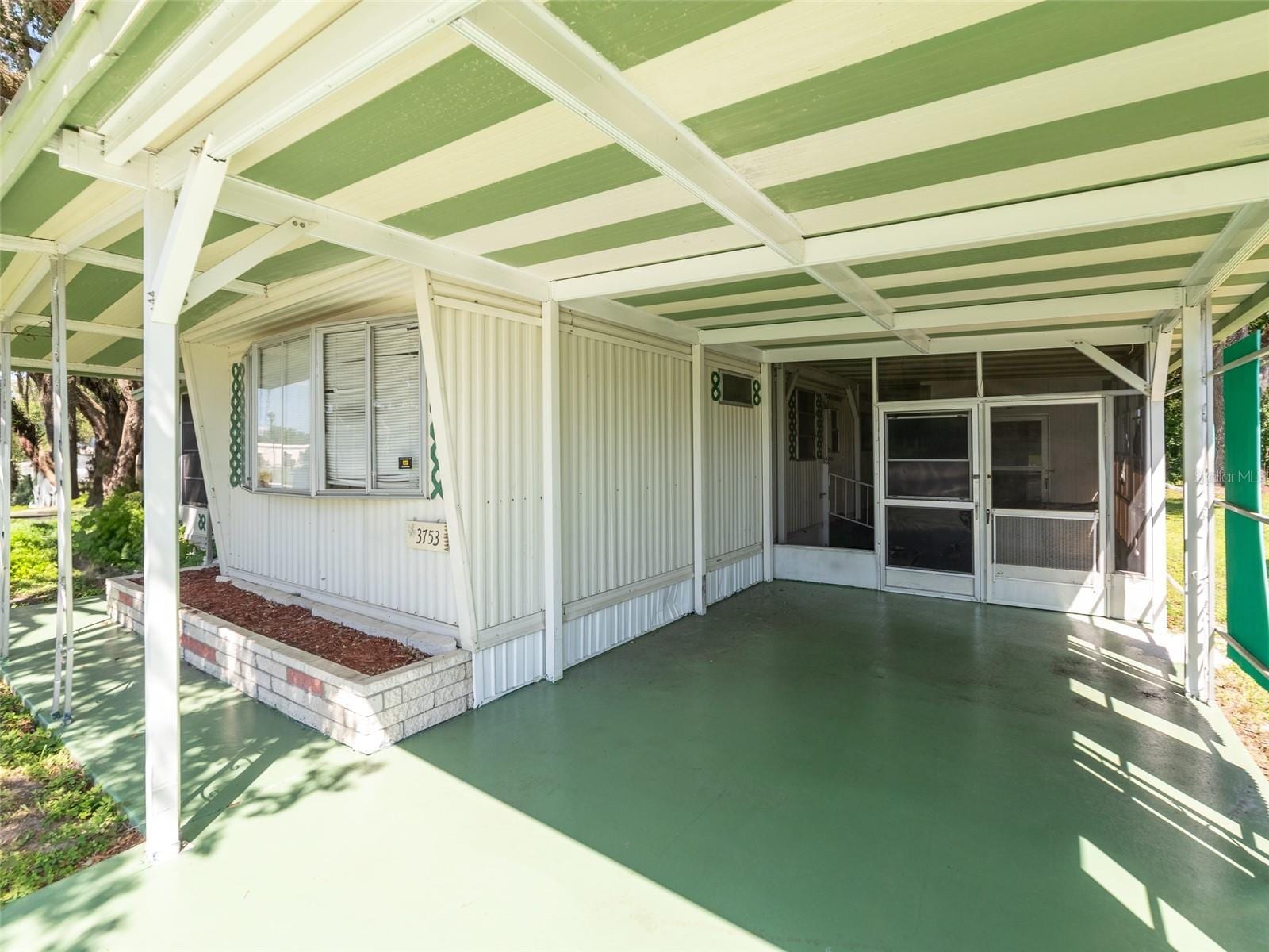 3753 Muller Dr photo 4