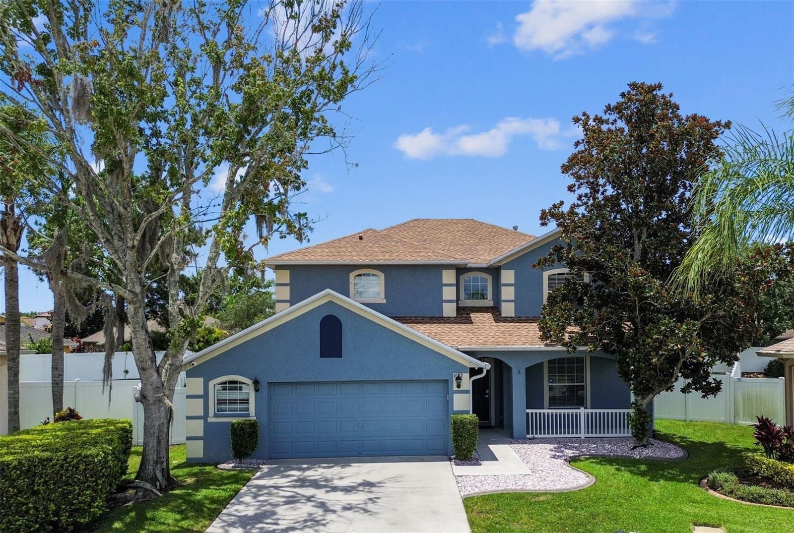 1032 Jacob Way photo 3