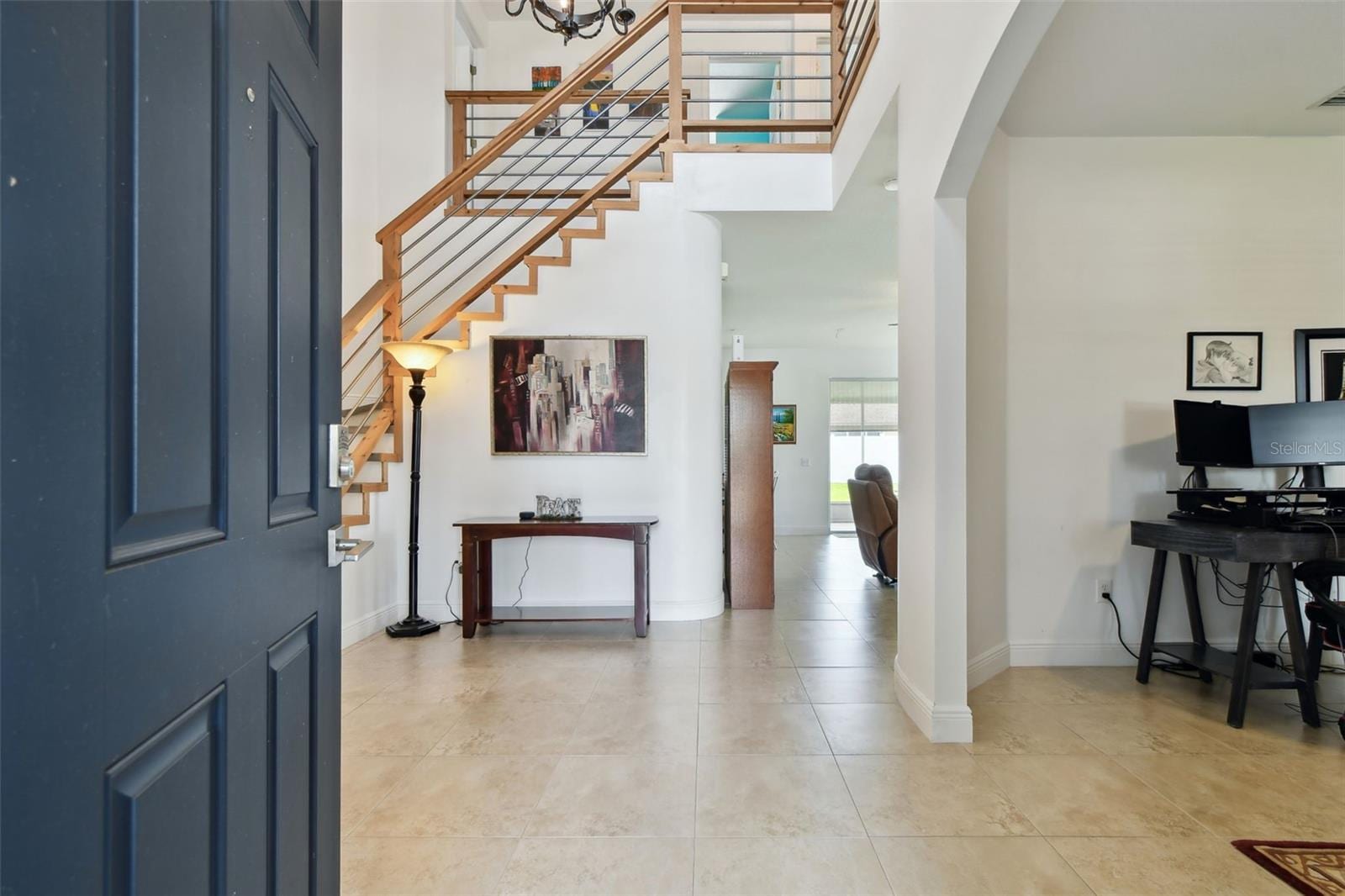 1032 Jacob Way photo 5