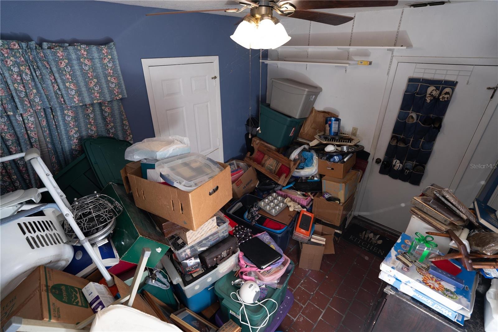 307 W Osborne Ave photo 4