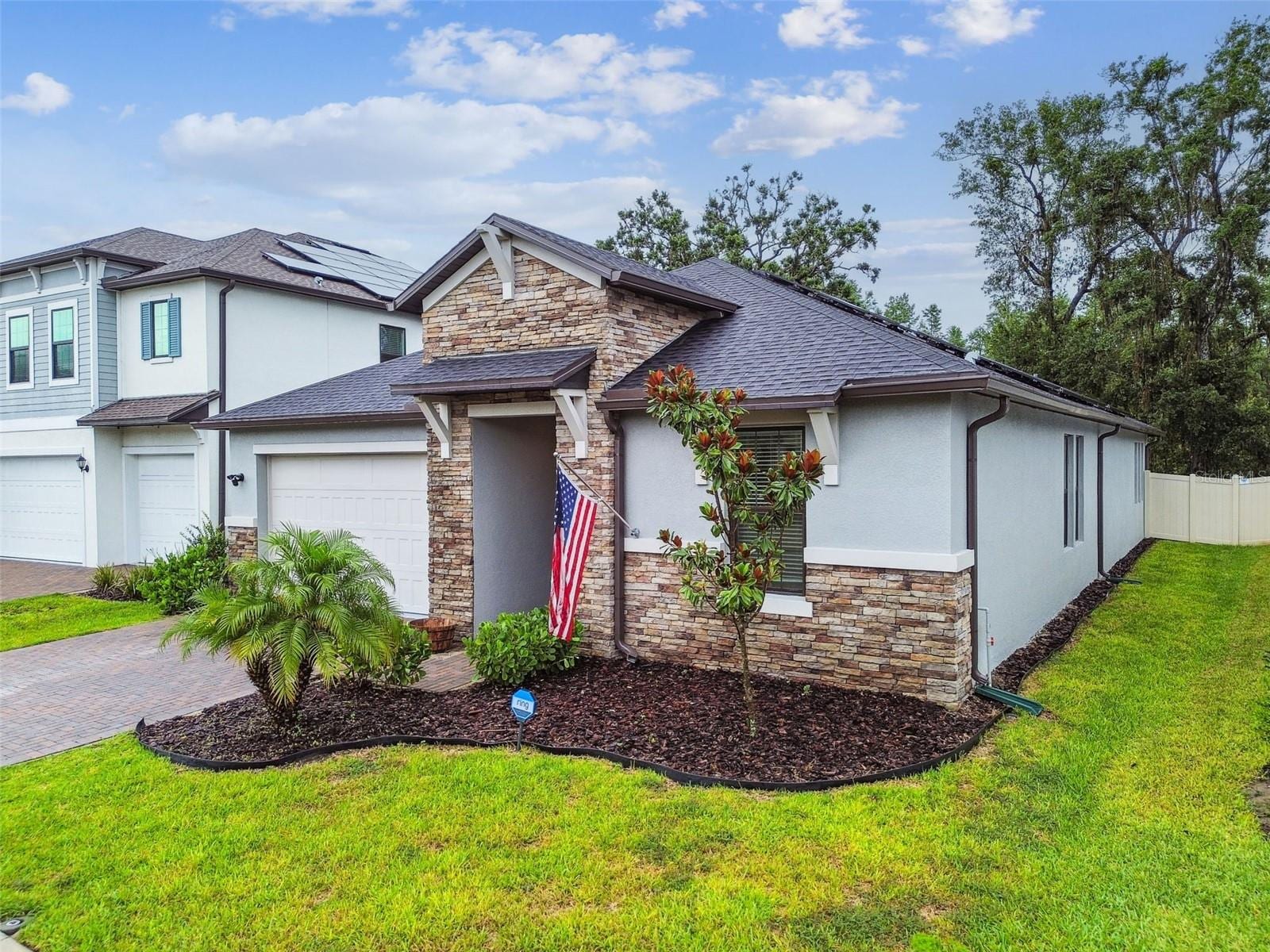 9810 Carabiner Way photo 5