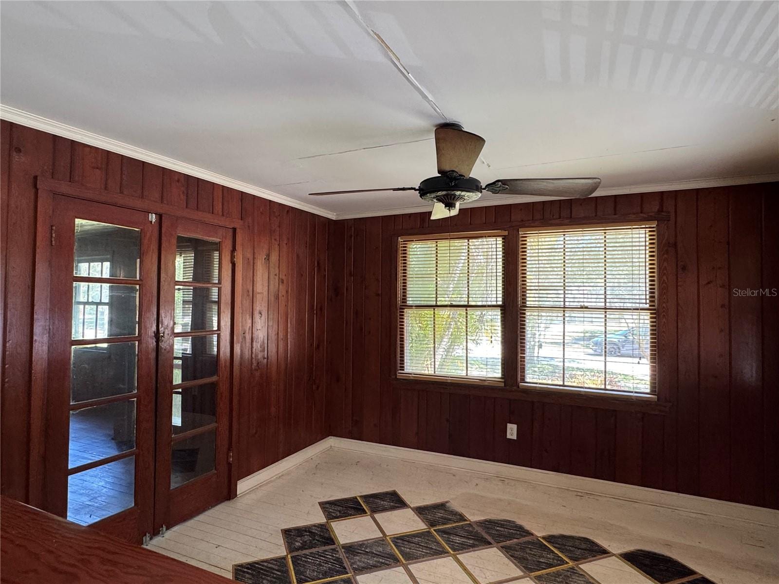1109 Patterson Dr photo 4
